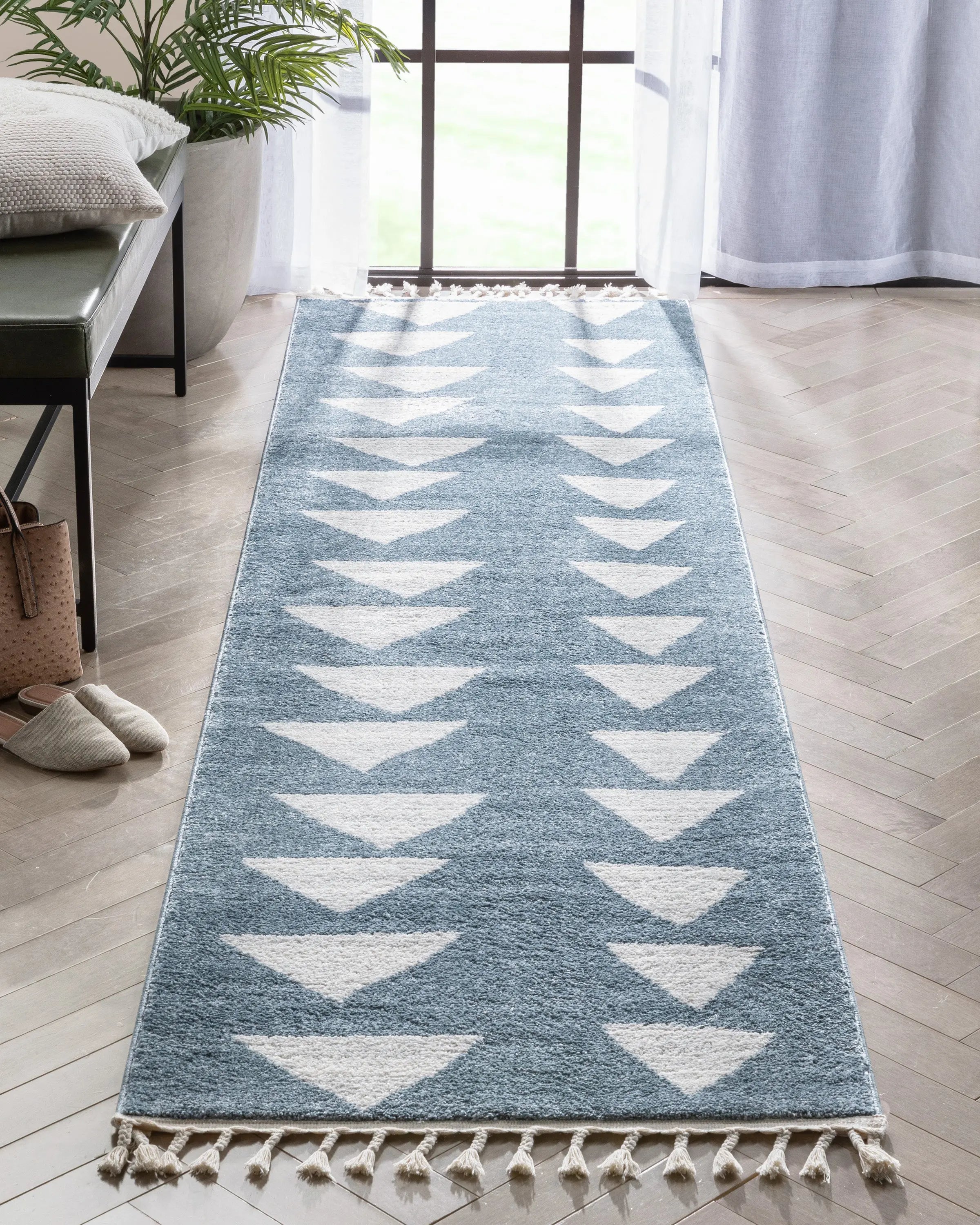 Triangles Modern Geometric Pattern Blue Kids Rug、mySite、gigharbornorthrealestate