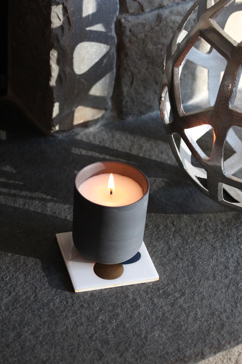 Esselle - Geranium And Sandalwood 10 Oz、mySite、garagedoors4me