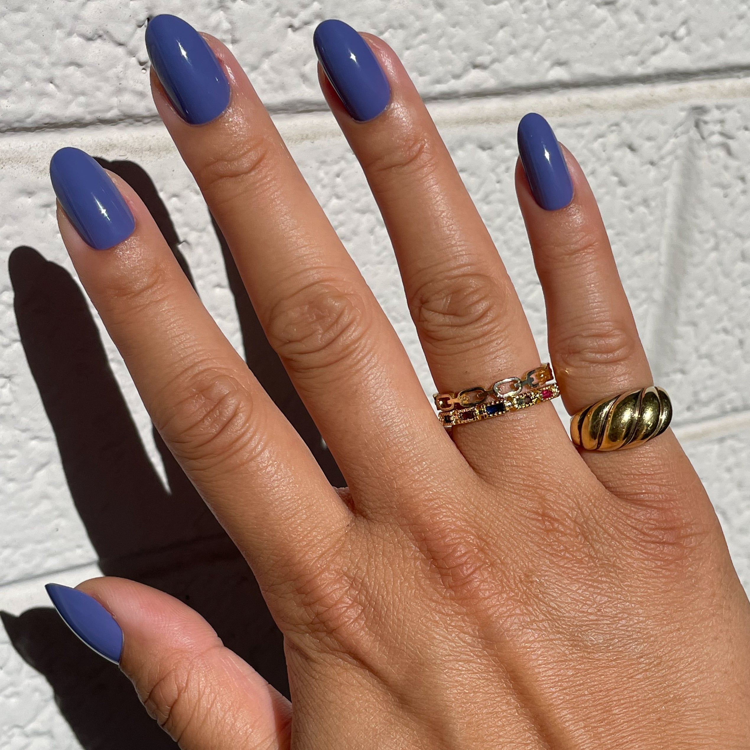 CNH | Oval | Medium、mySite、solidvoid