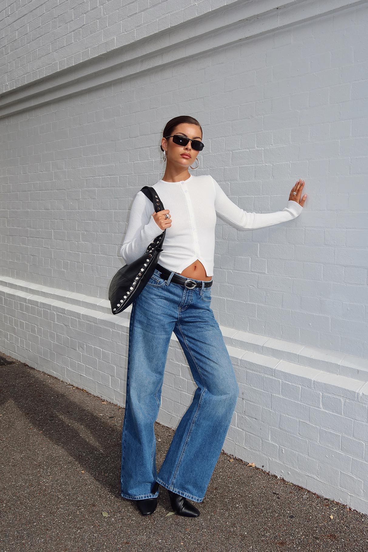 Serenitia Mid Rise Relaxed Jeans Mid Blue Wash、mySite、solidvoid