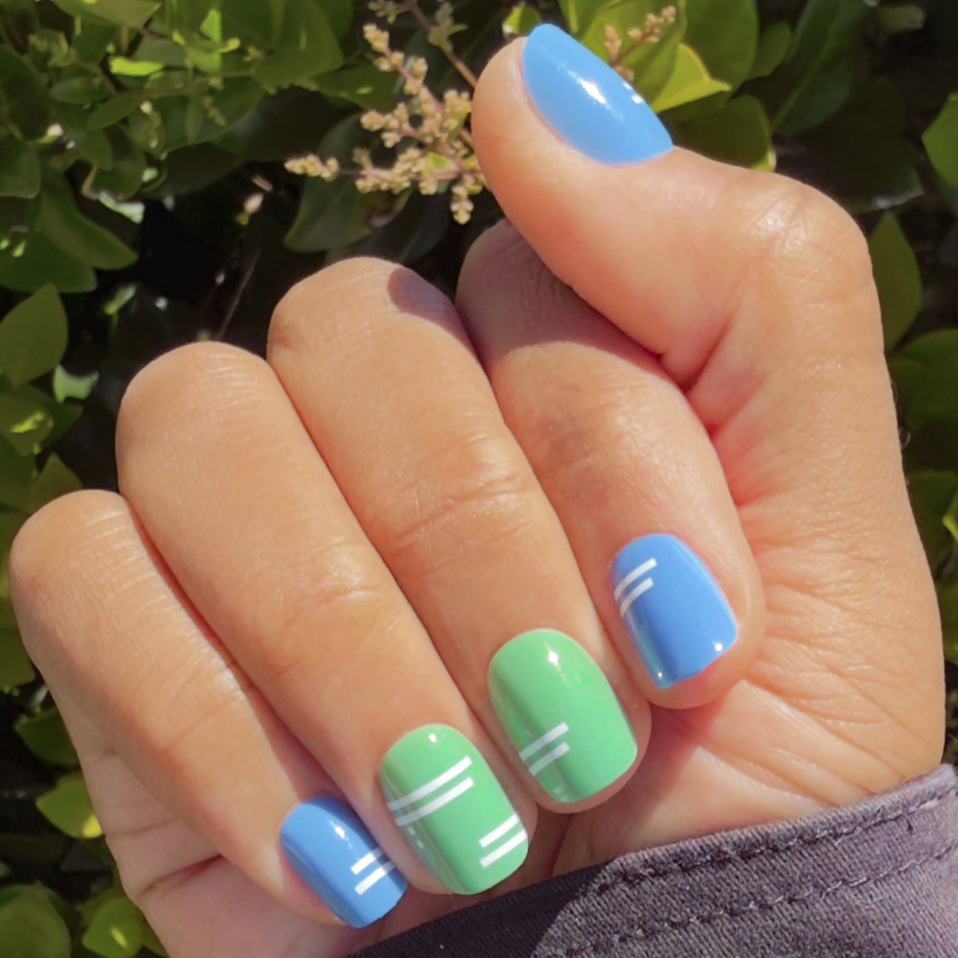 Sporty Stripes - Press-On | Extra Short | Squoval、mySite、solidvoid