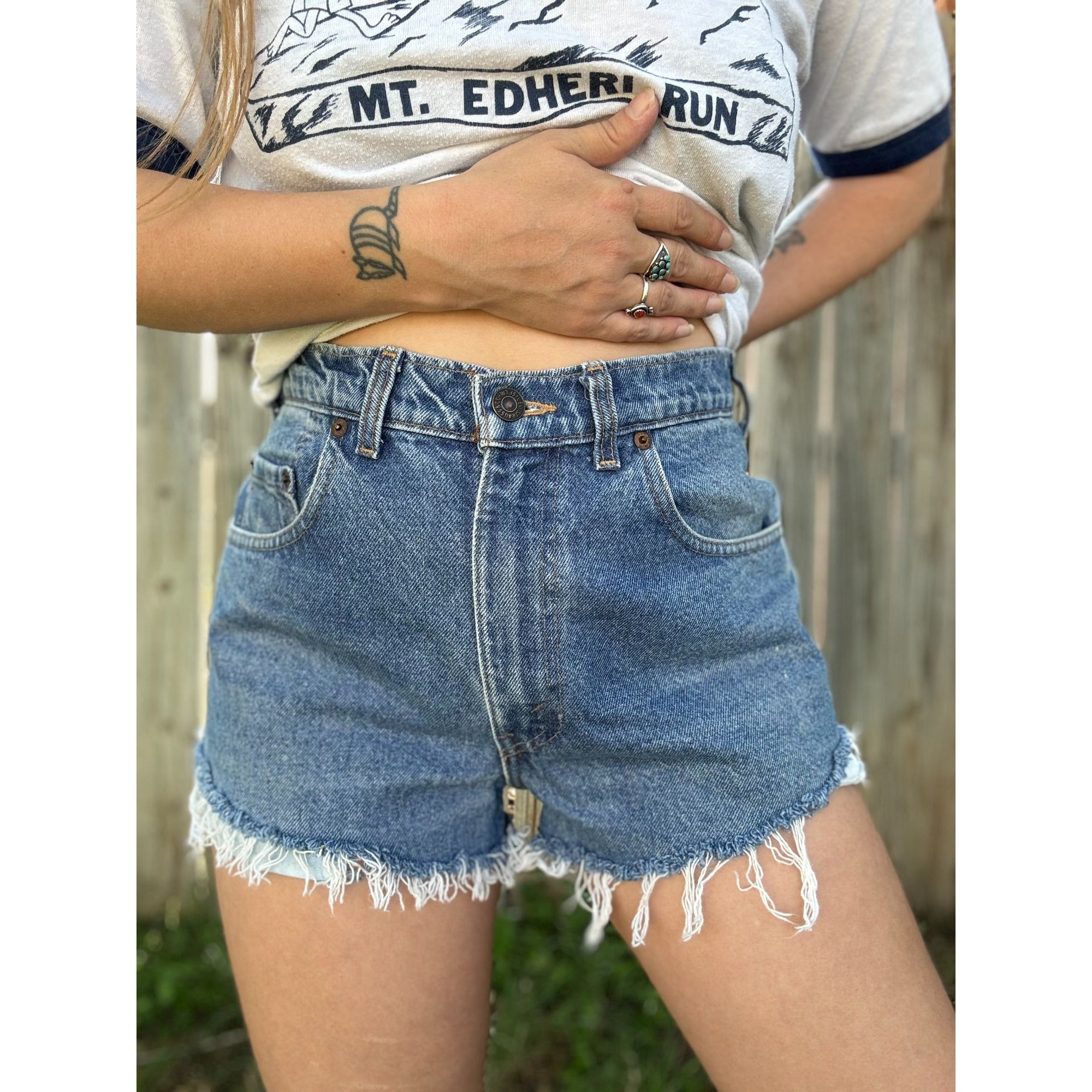 90's Levi's 531 Medium Wash Cut Off Raw Hem Denim Jean Shorts 33、mySite、garagedoors4me