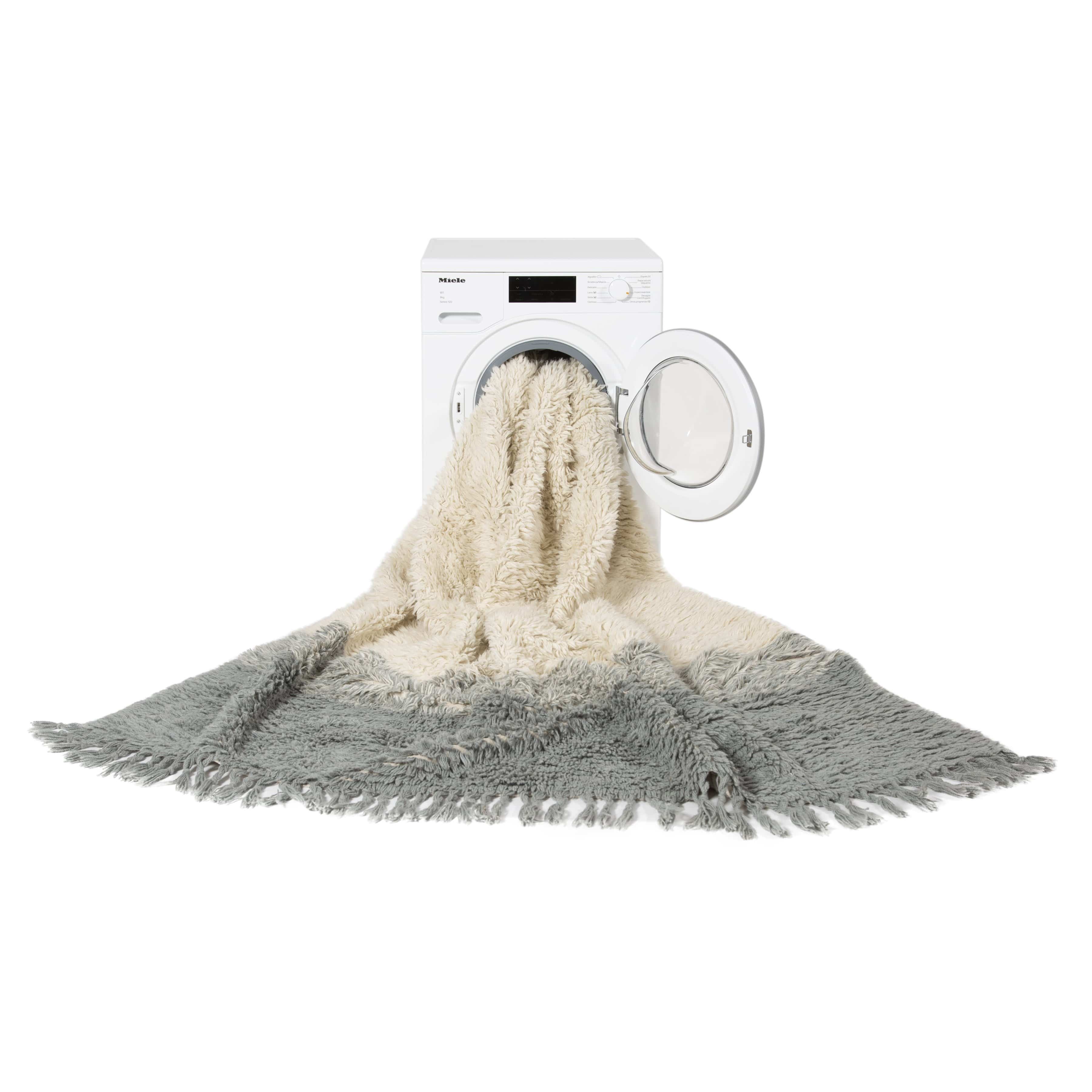 Into the Blue Wool Washable Area Rug、mySite、gigharbornorthrealestate