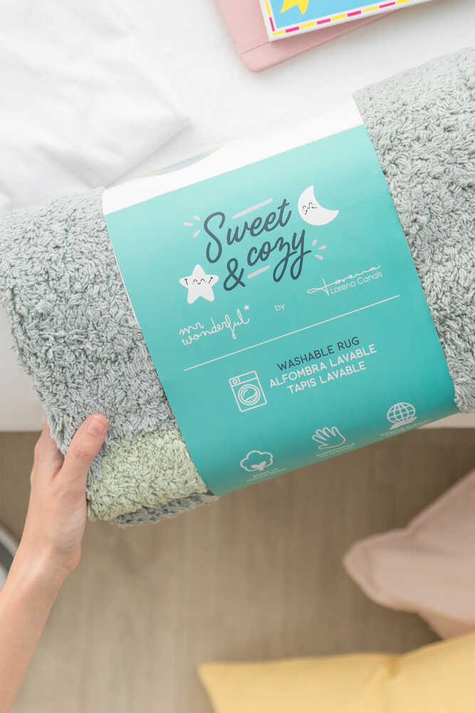 WASHABLE ROUND RUG BIG BIG WORLD、mySite、gigharbornorthrealestate