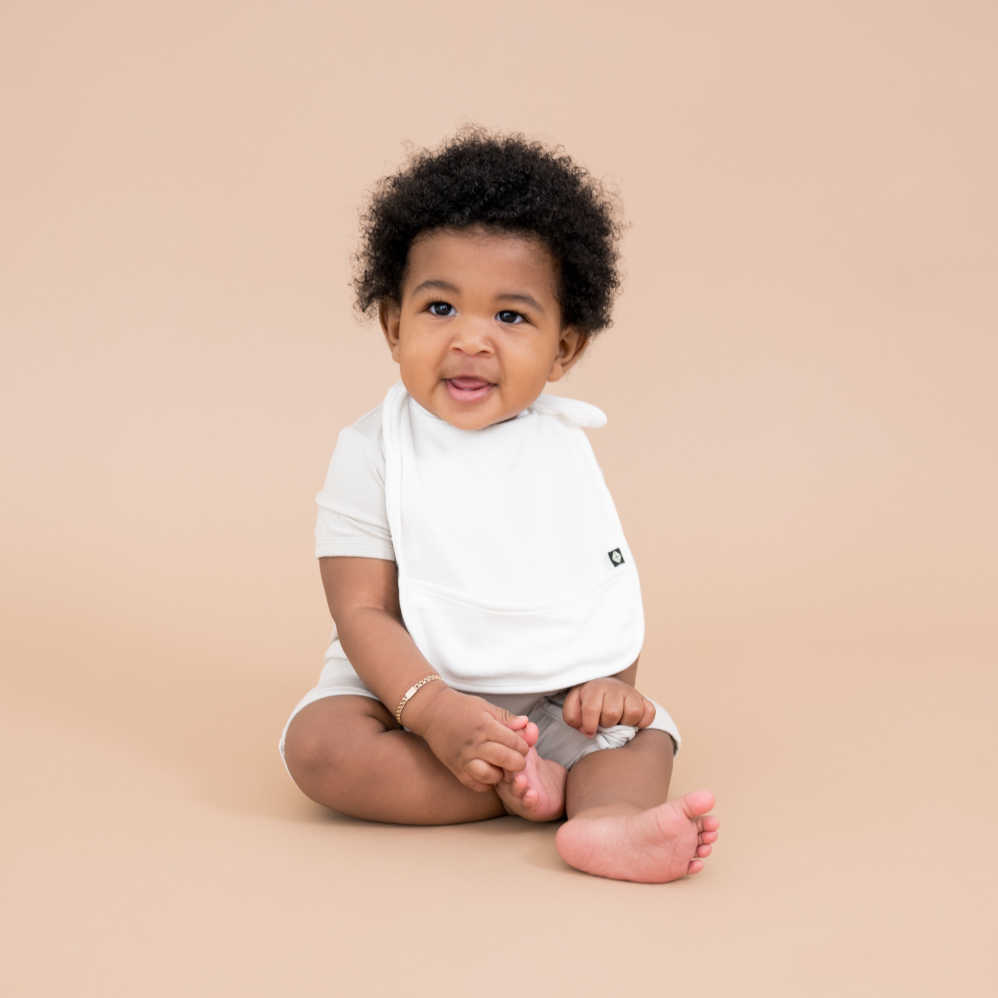  Terry Pocket Bib in Cloud、mySite、layawaytickets