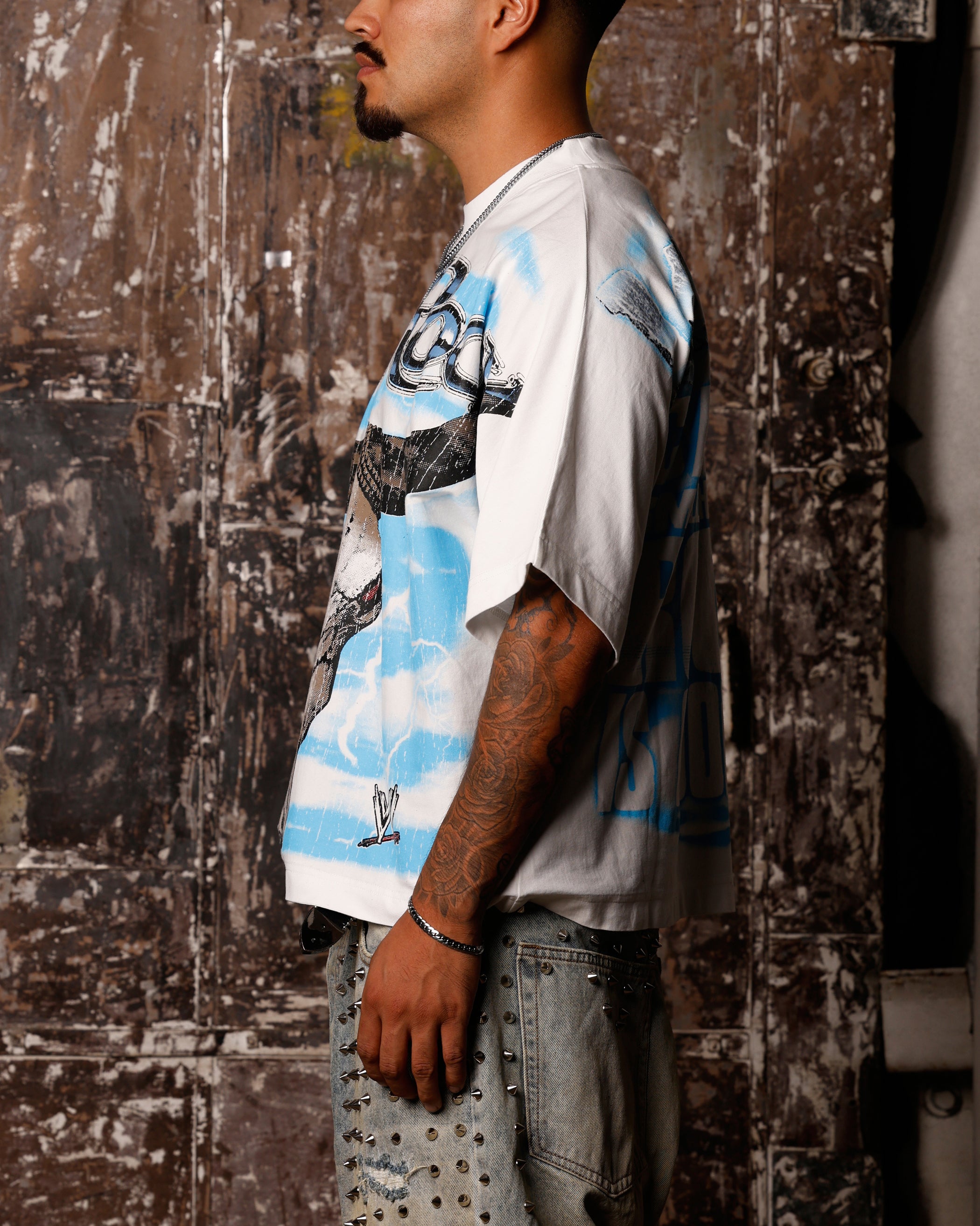 {product_title} - {shop_name}