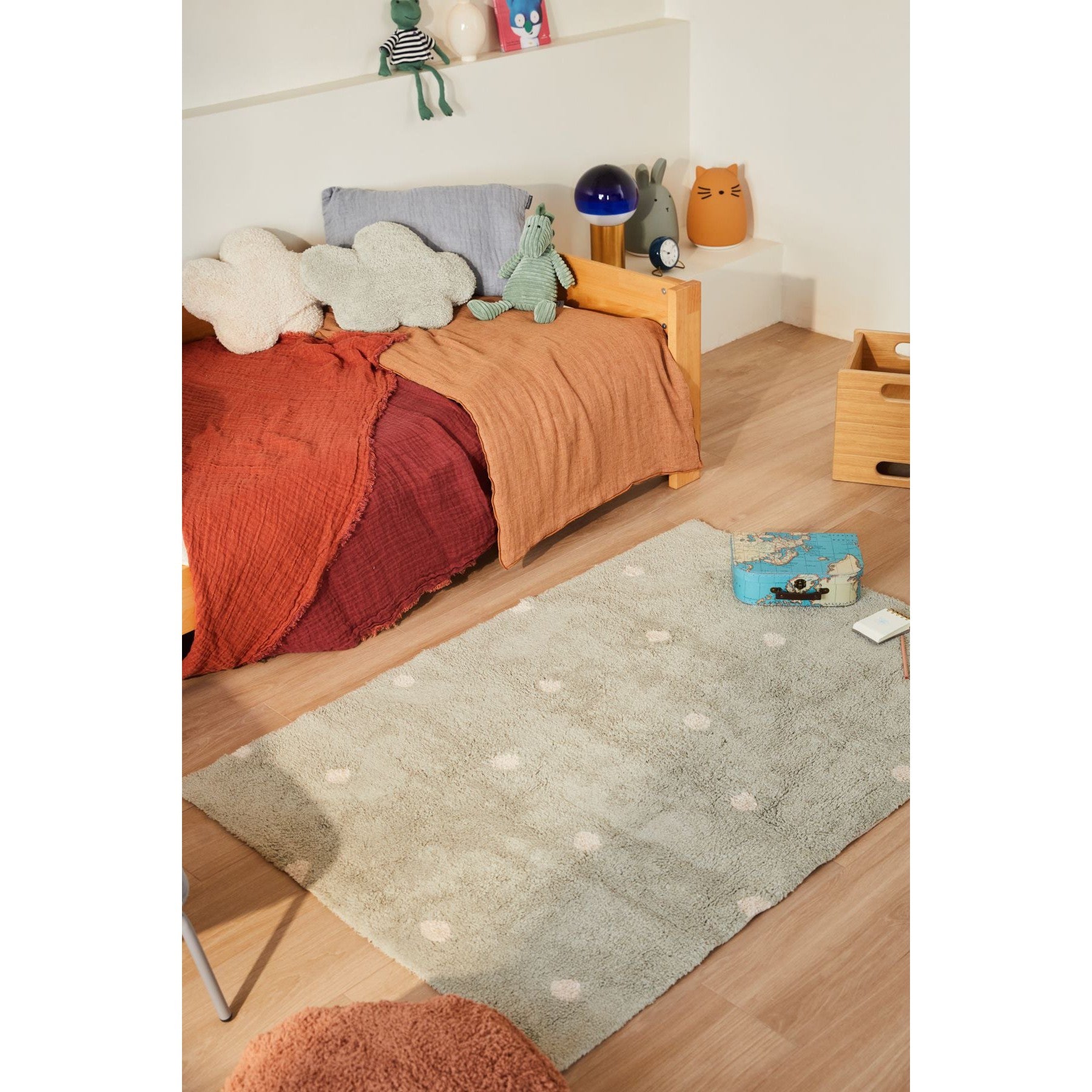 Clouds Blue Sage Floor Cushion、mySite、gigharbornorthrealestate