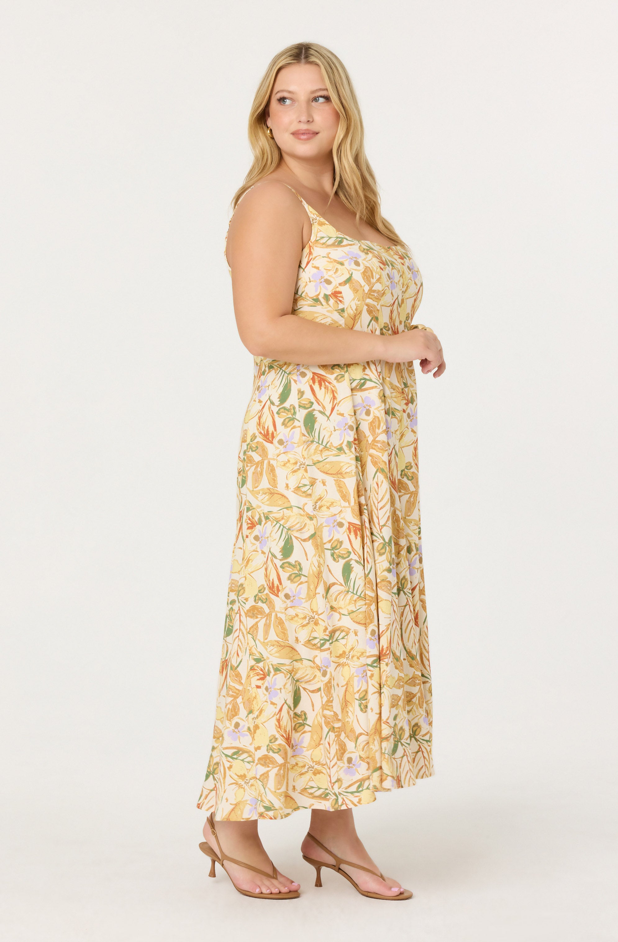 Jaleyah Paneled Flare Midi Dress、mySite、solidvoid