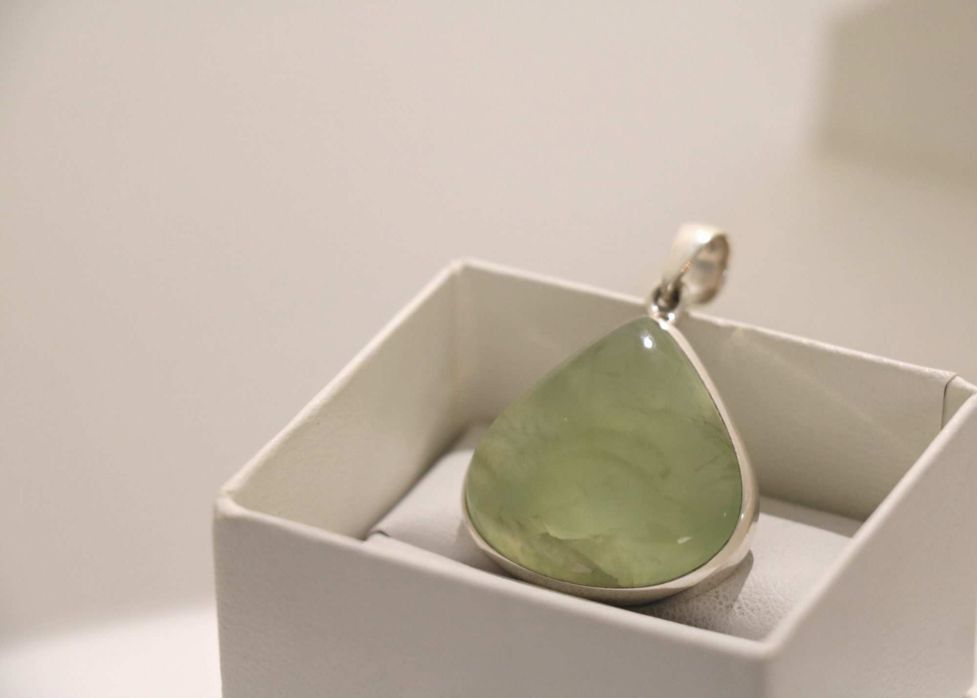 Prehnite Pendant (Sterling Silver)、mySite、topwebapps