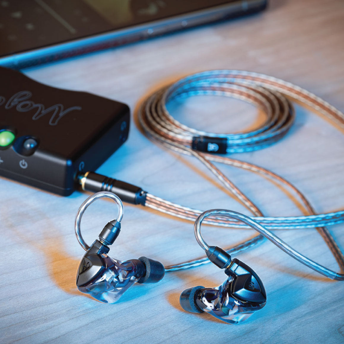  Campfire Audio - Clara、mySite、merchandisen