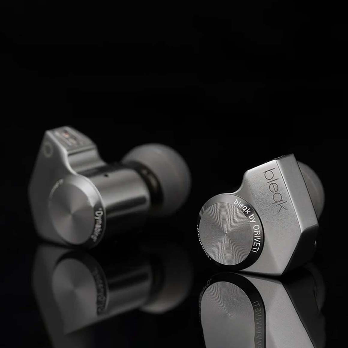  Oriveti - bleqk Dynabird、mySite、merchandisen