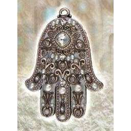 Michal Golan Silvertone Pearl Wall Hamsa、mySite、topwebapps