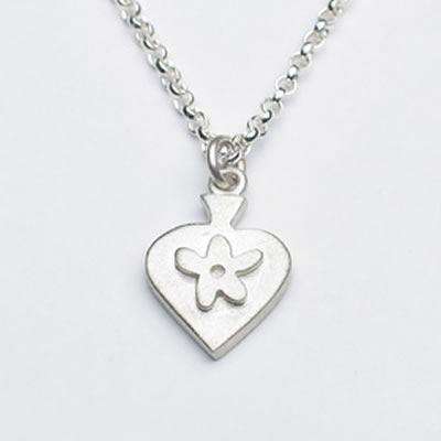 Emily Rosenfeld Sterling Silver Heart with Flower Necklace、mySite、topwebapps