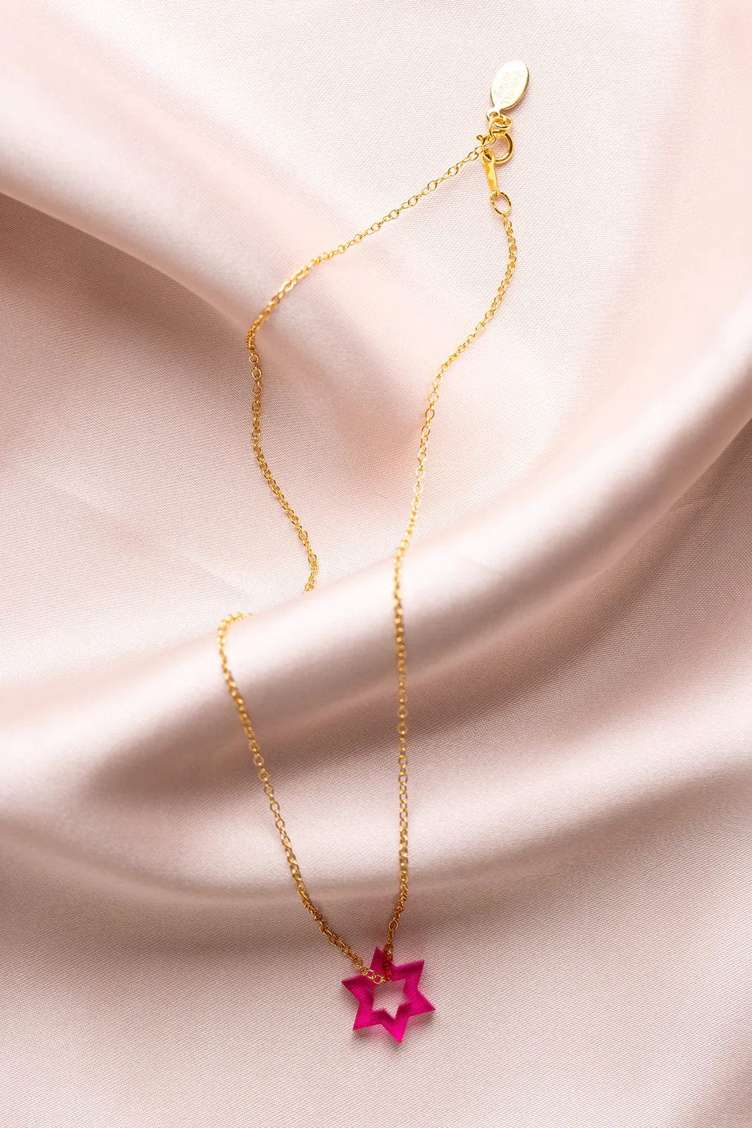 Micro Floating Magen David Necklace - Magenta、mySite、topwebapps