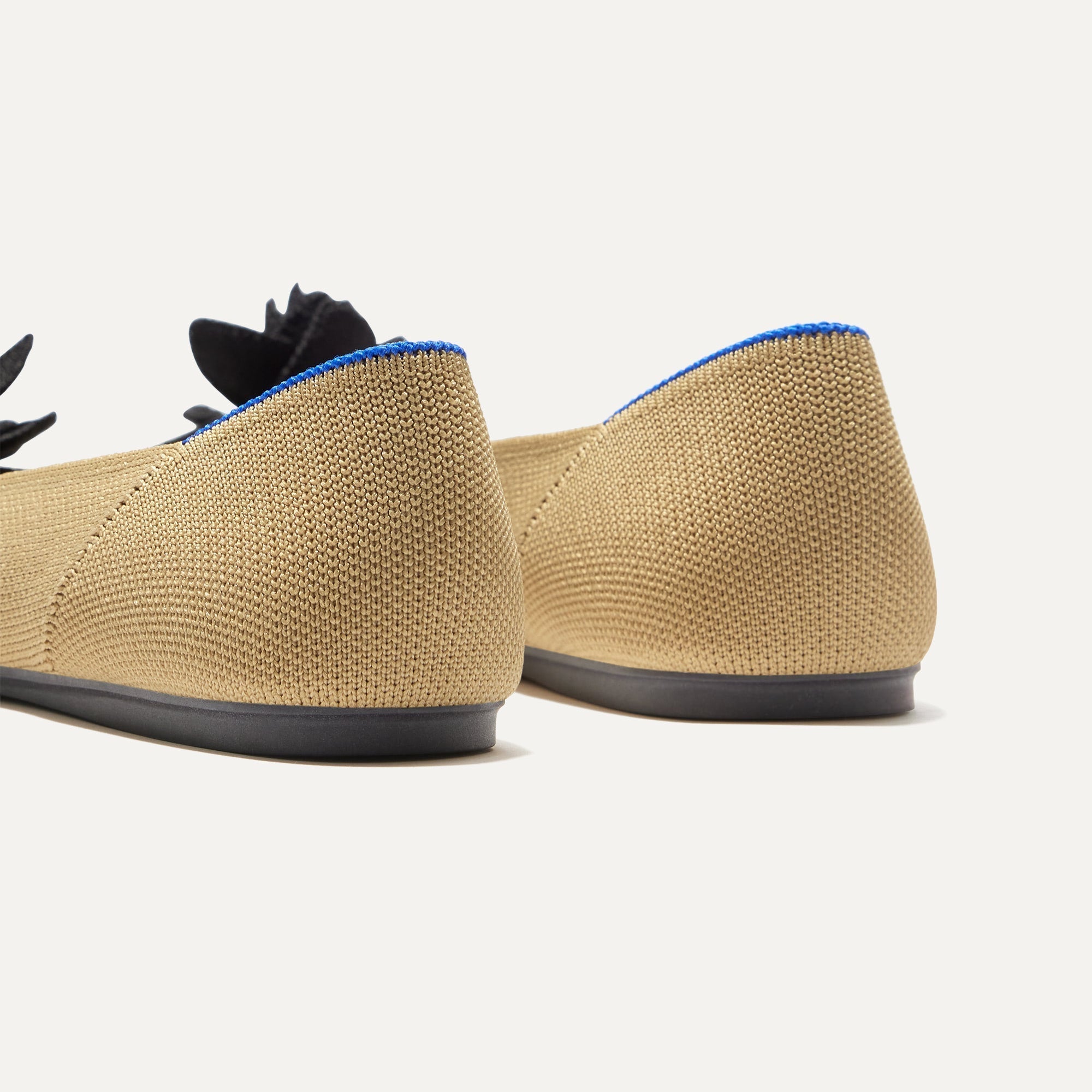  The Petal Square - Sand Soiree、mySite、preschool7hills