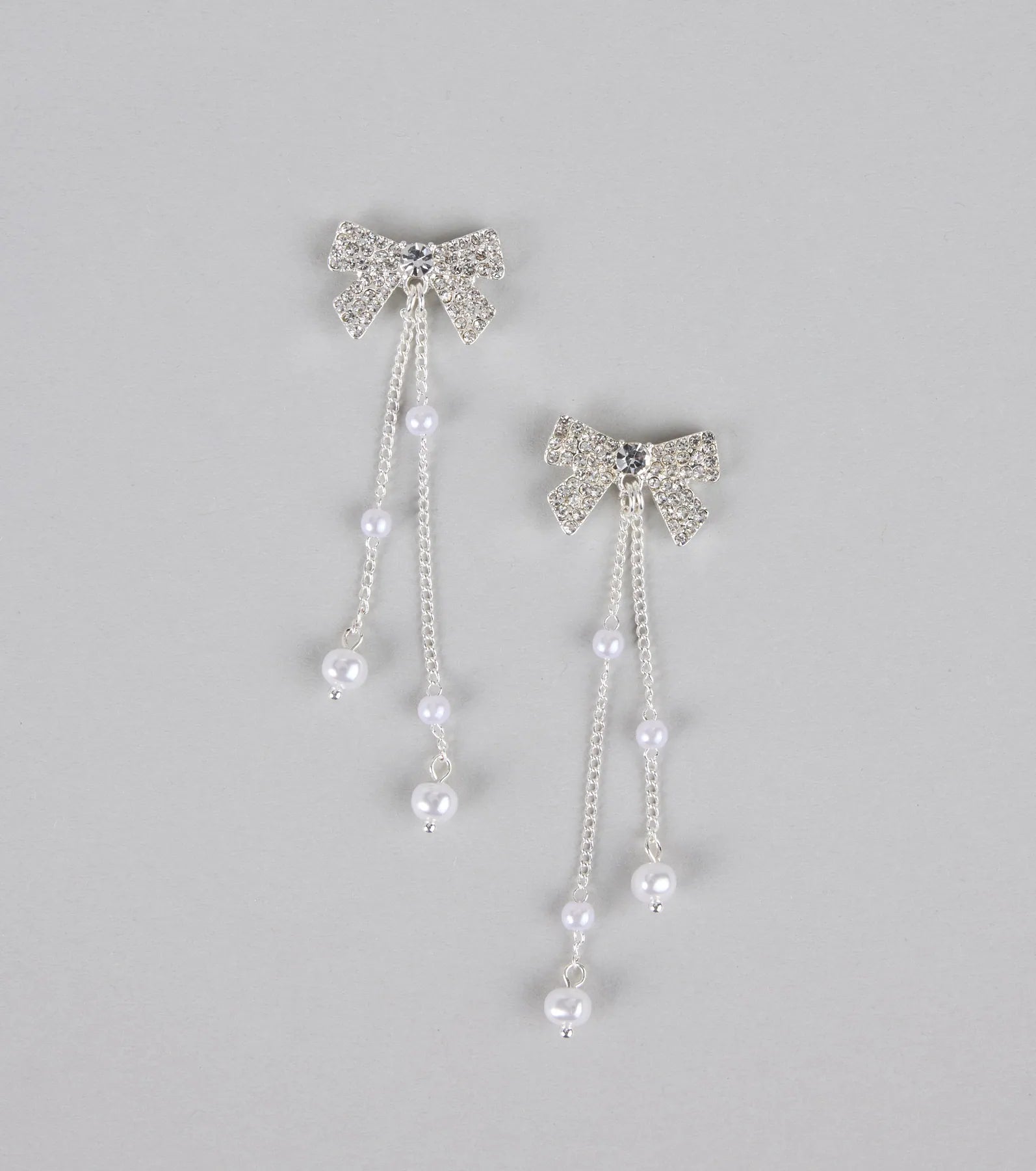  Darling Drama Rhinestone Bow Pearl Drop Earrings、mySite、justintrudeaud