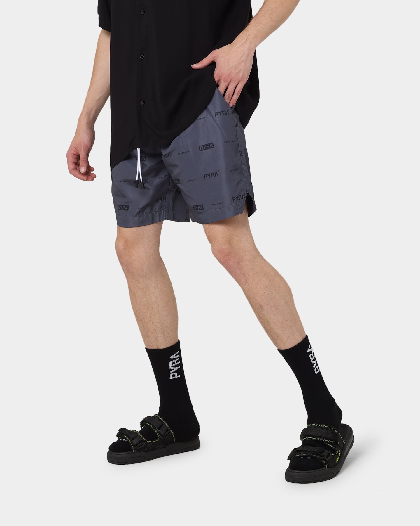 PYRA Parachute Shorts Black/Black、mySite、zt4zffjzw