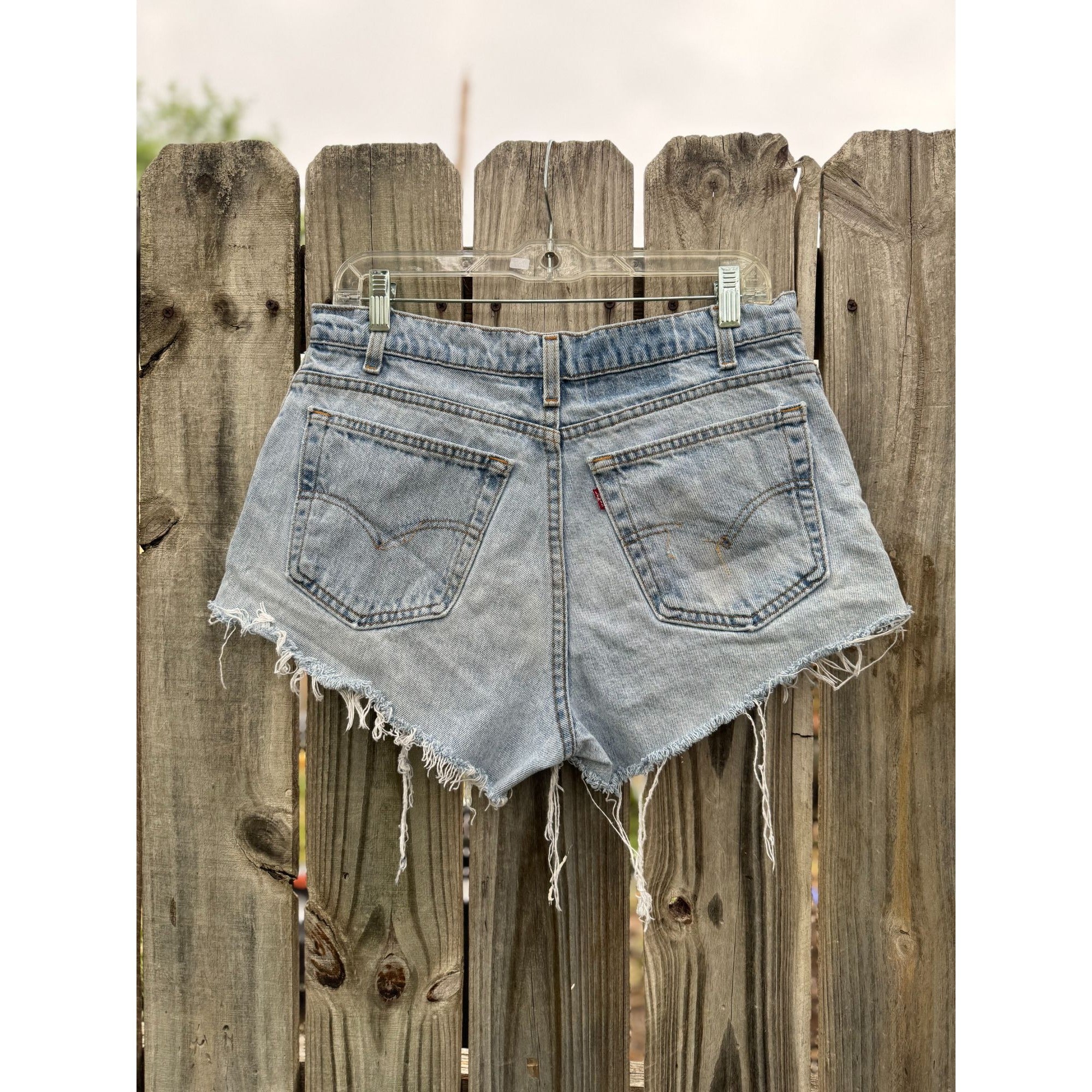 90's Levi's Medium Wash Cut Off Raw Hem Denim Jean Shorts Waist 32、mySite、garagedoors4me