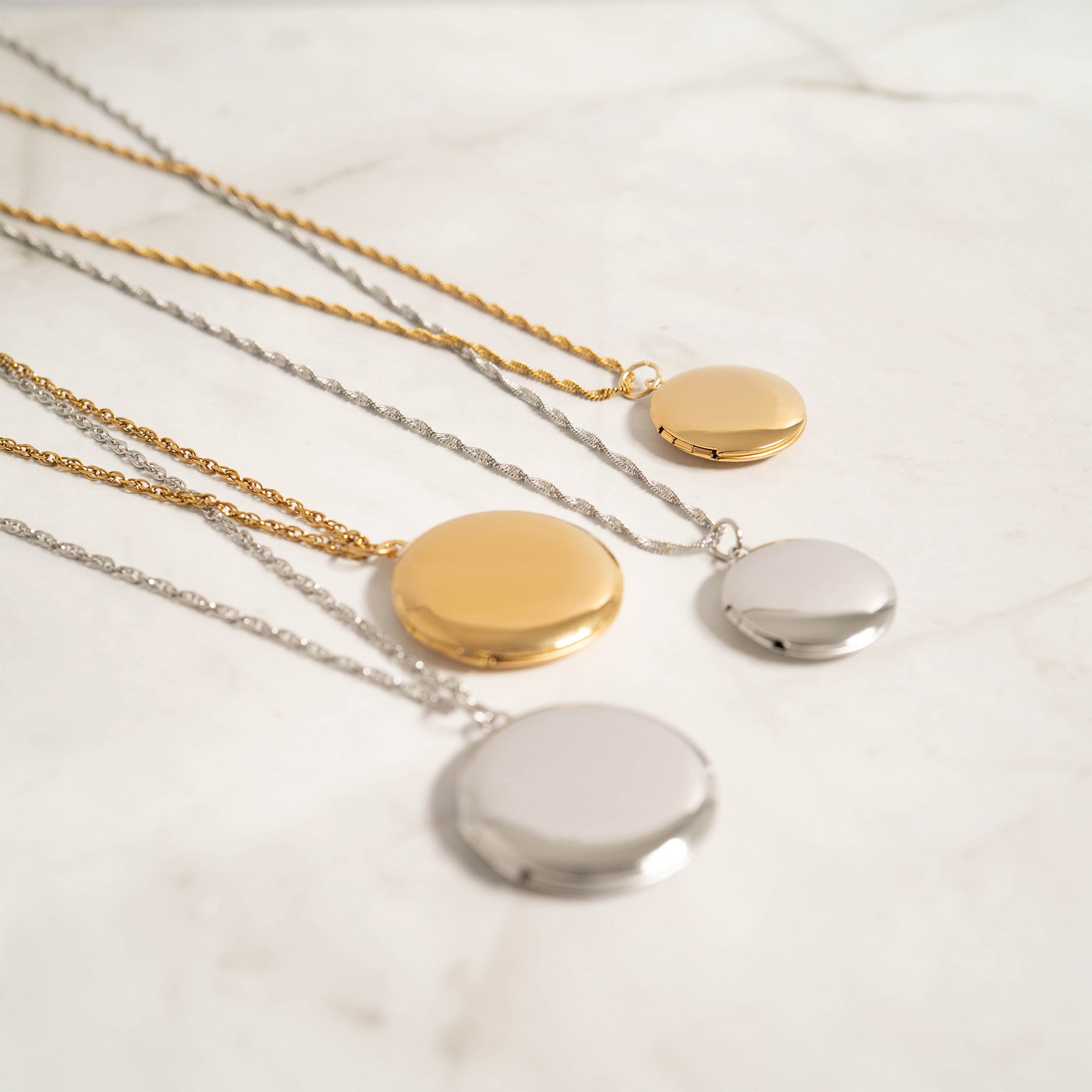 18K Gold PVD Stainless Steel Round Locket / PDL0242、mySite、dreamappss