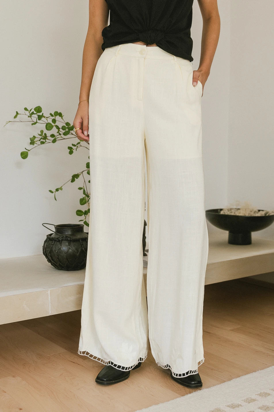  Katniss Embroidered Pants in Cream - FINAL SALE、mySite、merchandisen