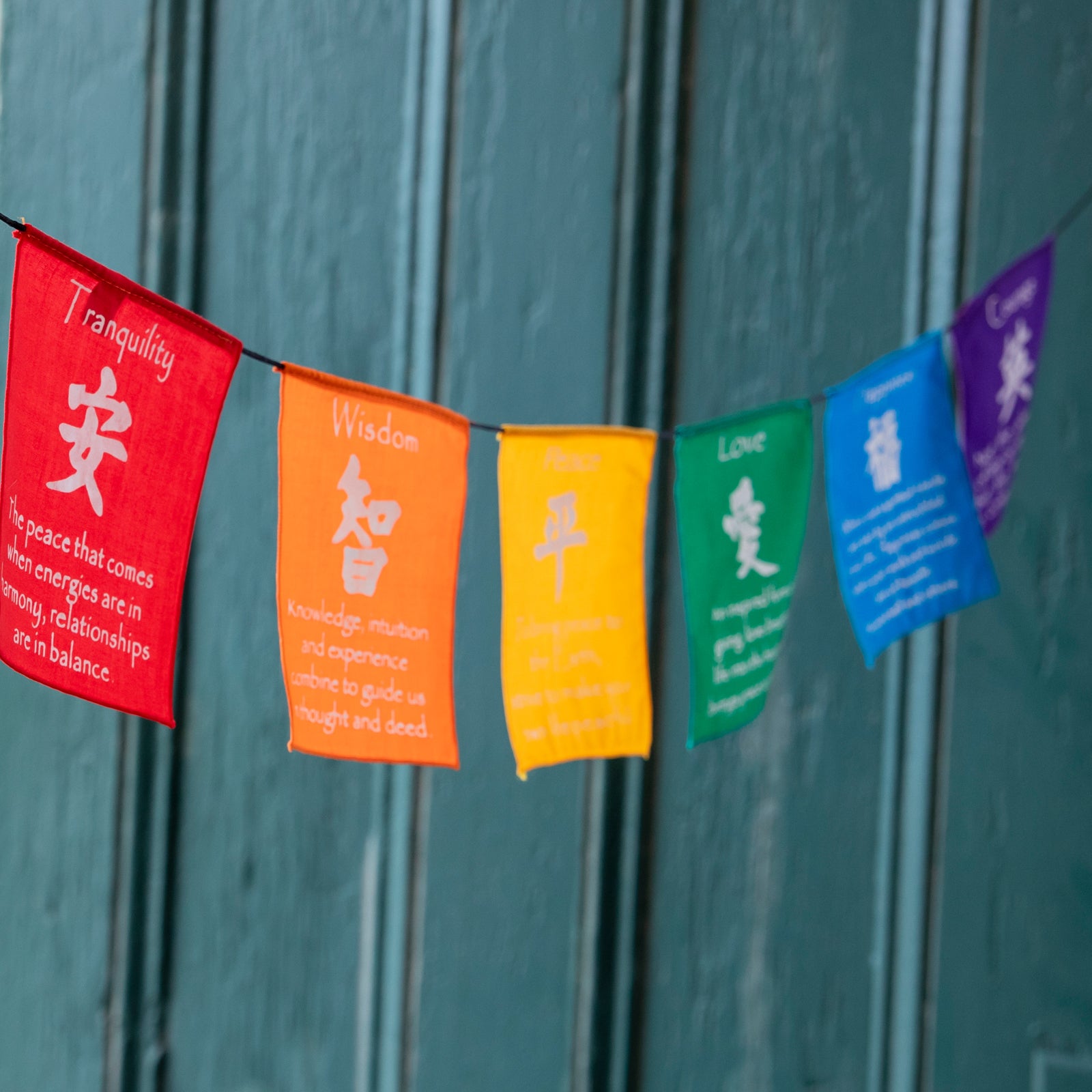 Small Prayer Flag in Bright Colors、mySite、topwebapps