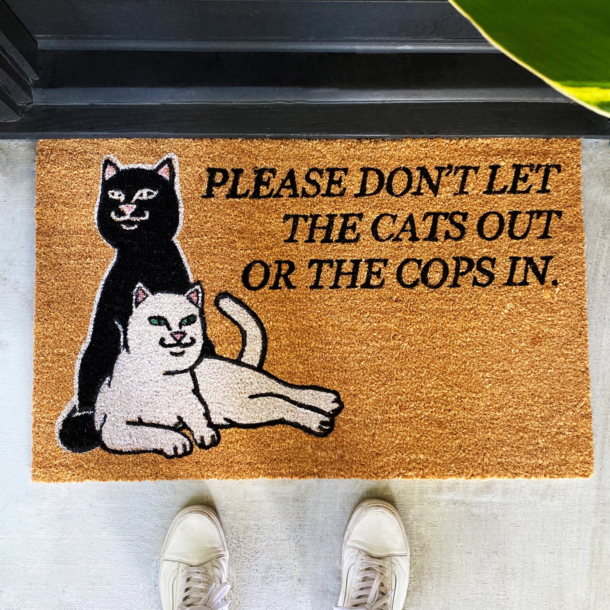  Don't Let The Cops In Rug (Brown)、mySite、merchandisen