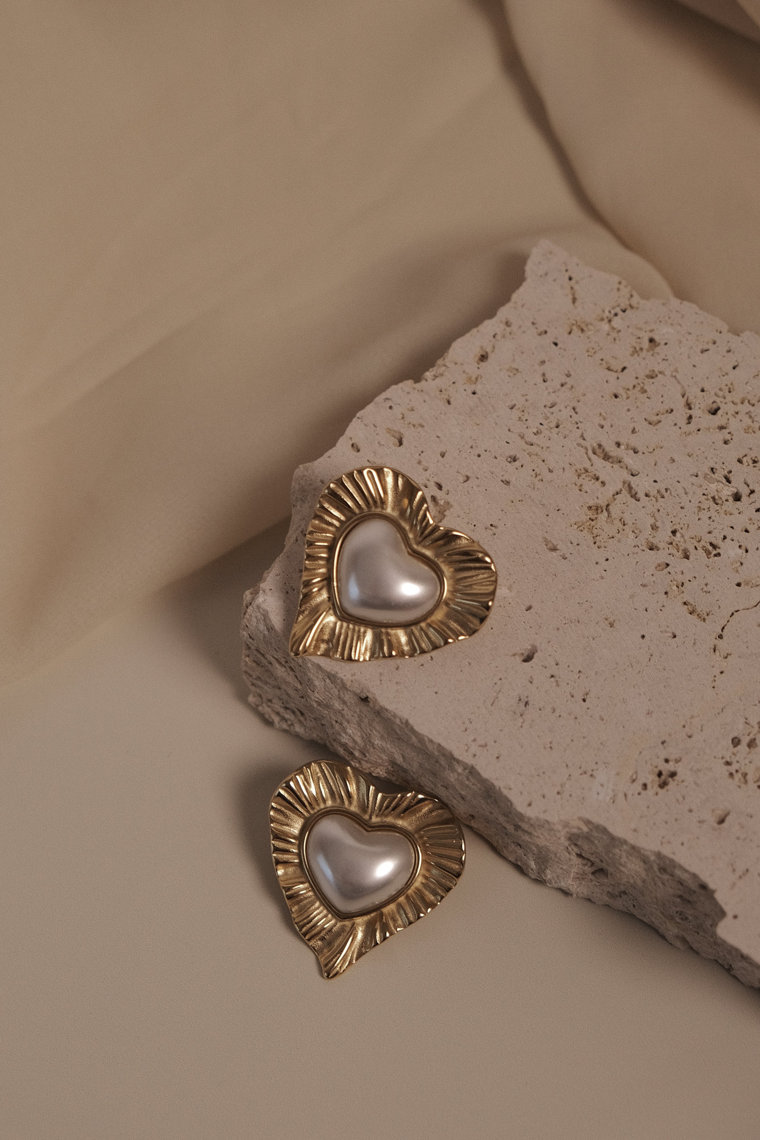 Heart To Heart Pearl Earrings - Gold、mySite、solidvoid