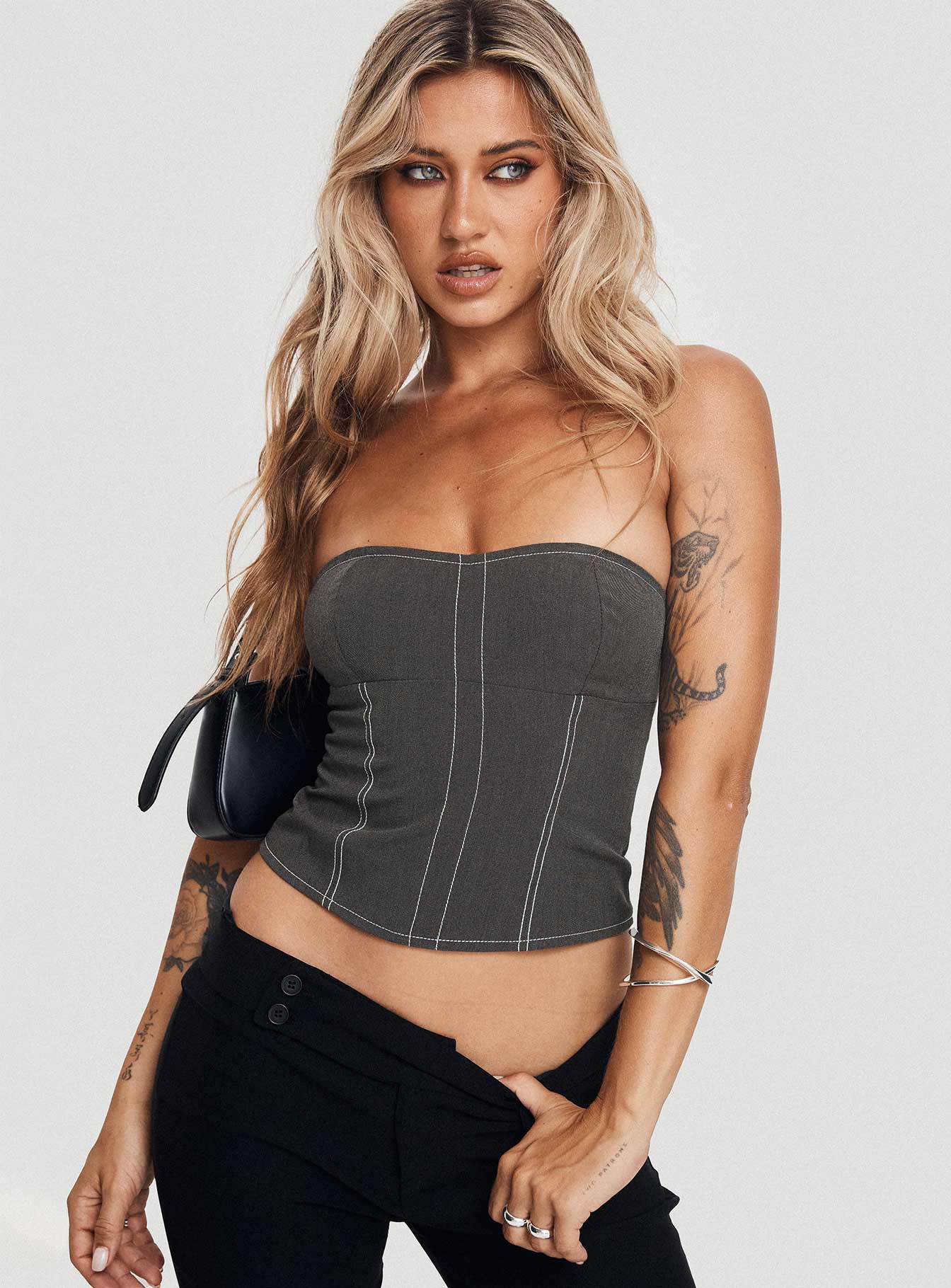 Vacke Strapless Top Grey、mySite、solidvoid