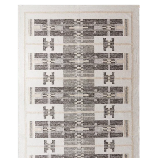 Grey and Sage Flatweave Area Rug、mySite、gigharbornorthrealestate