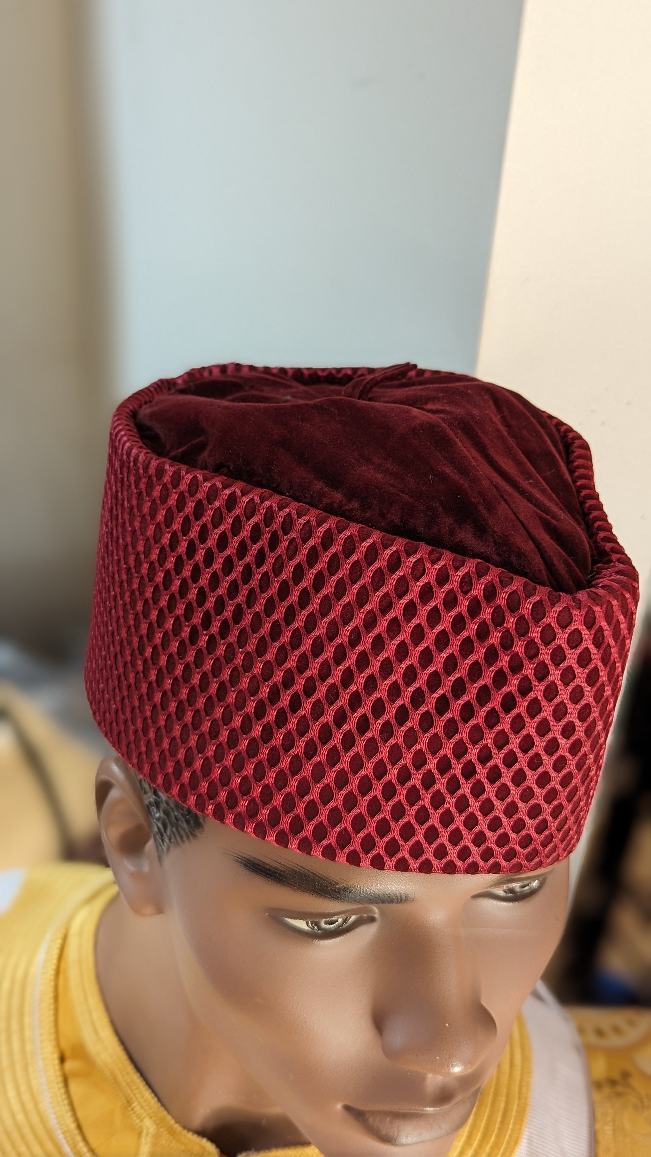 Faarile Burgundy African Velvet Senator Hat Kufi Cap-DPHBVH9、mySite、solidvoid