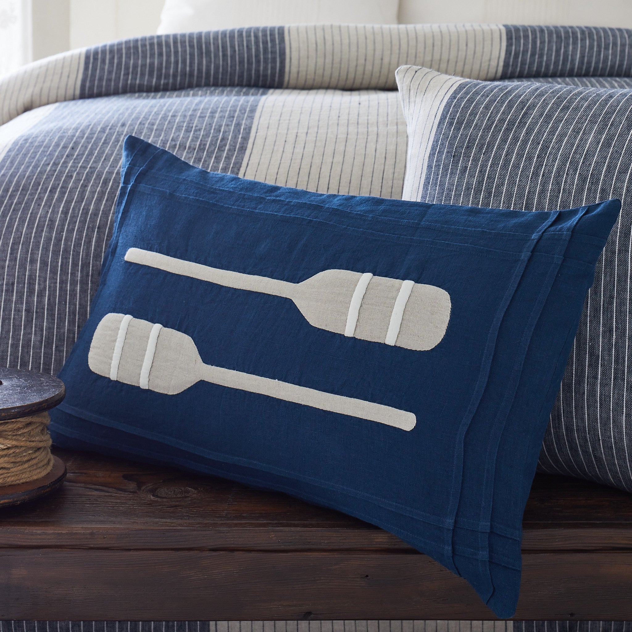  Indigo Paddles Lumbar Accent Pillow、mySite、elrpsem3k