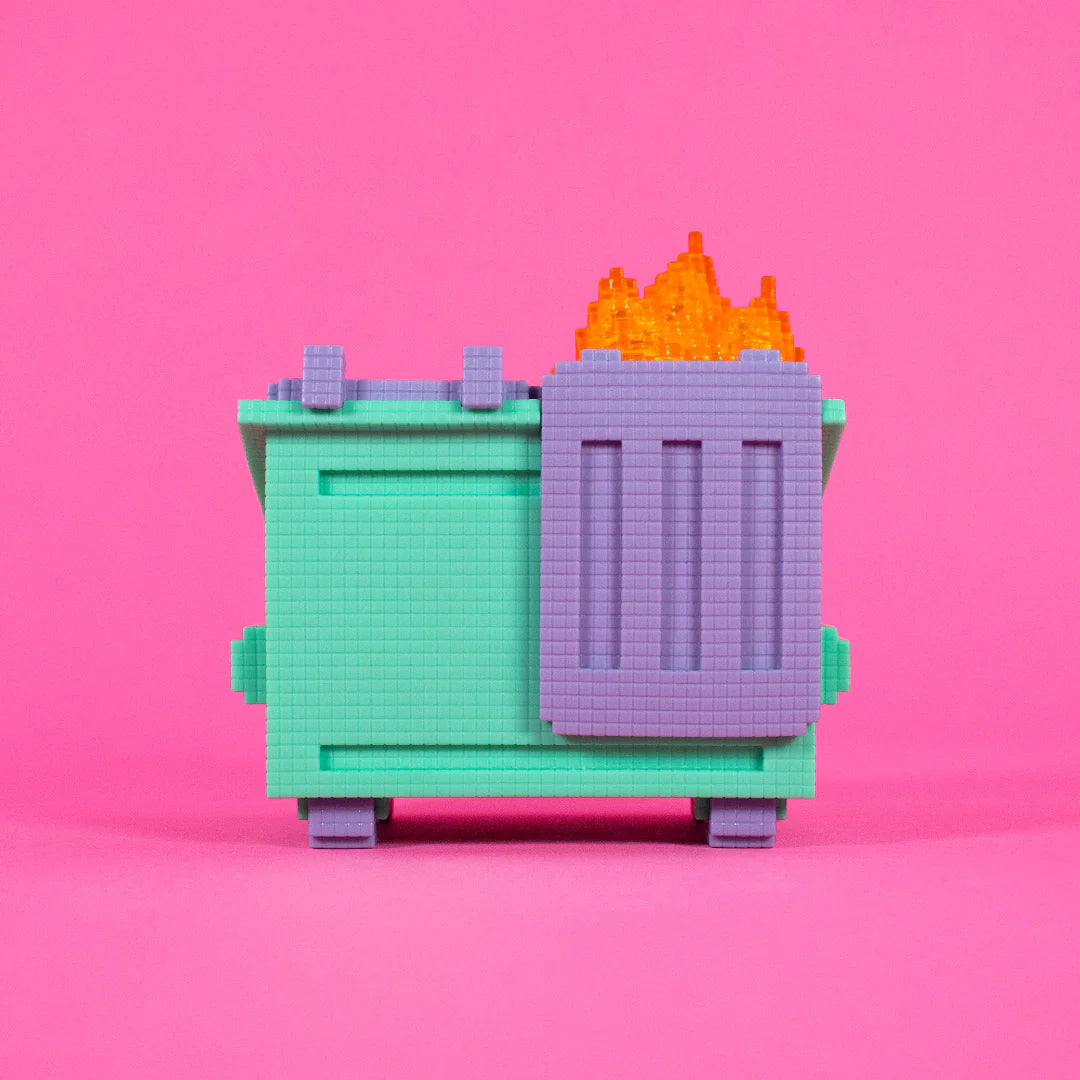  8-Bit Dumpster Fire Vinyl Figure、mySite、greenlandpopulation