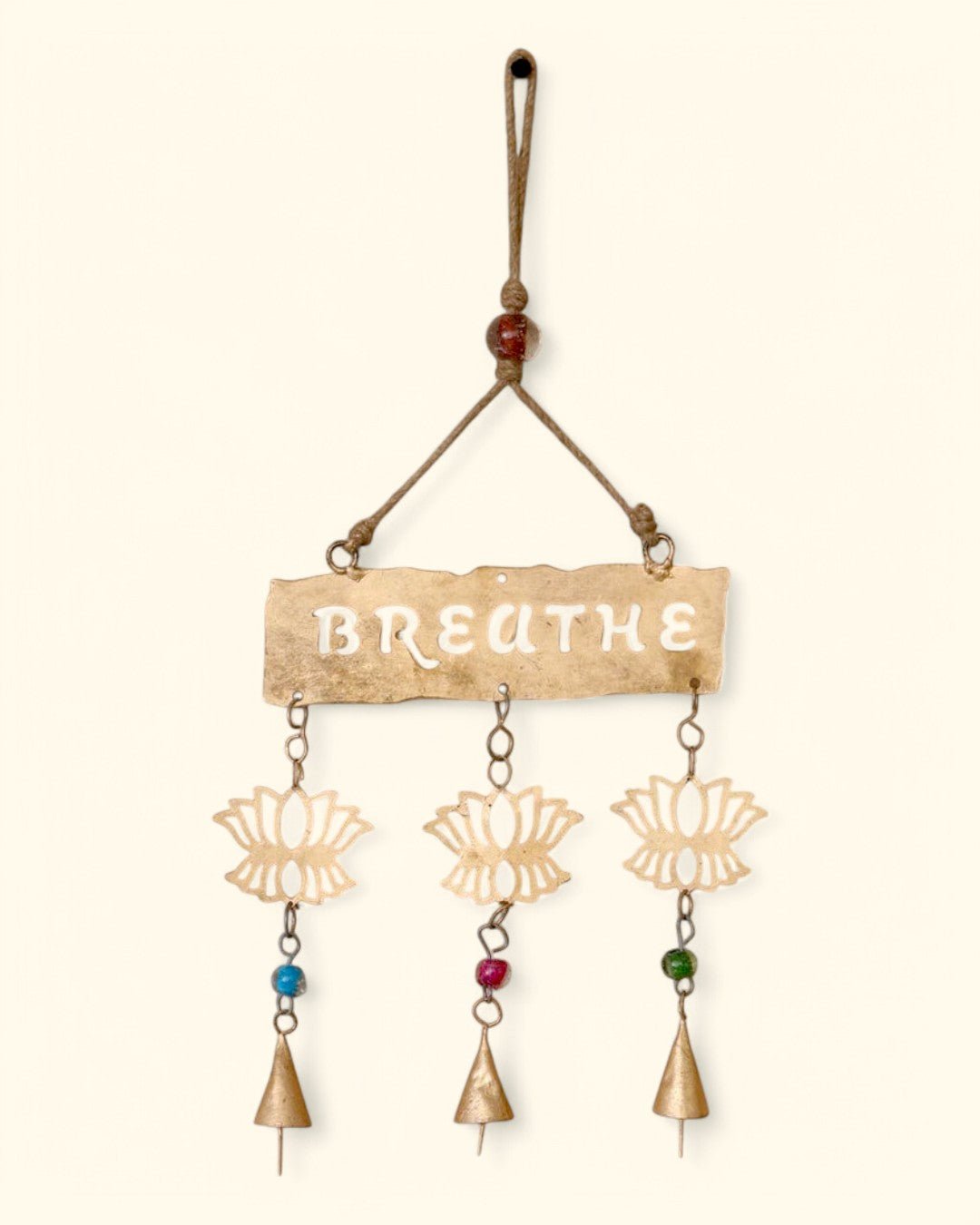 Breathe Fairtrade Triple Lotus Wall Hanging、mySite、topwebapps
