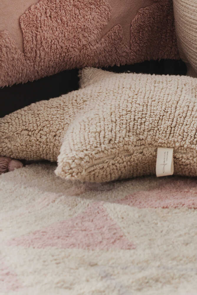 CUSHION STAR BEIGE、mySite、gigharbornorthrealestate