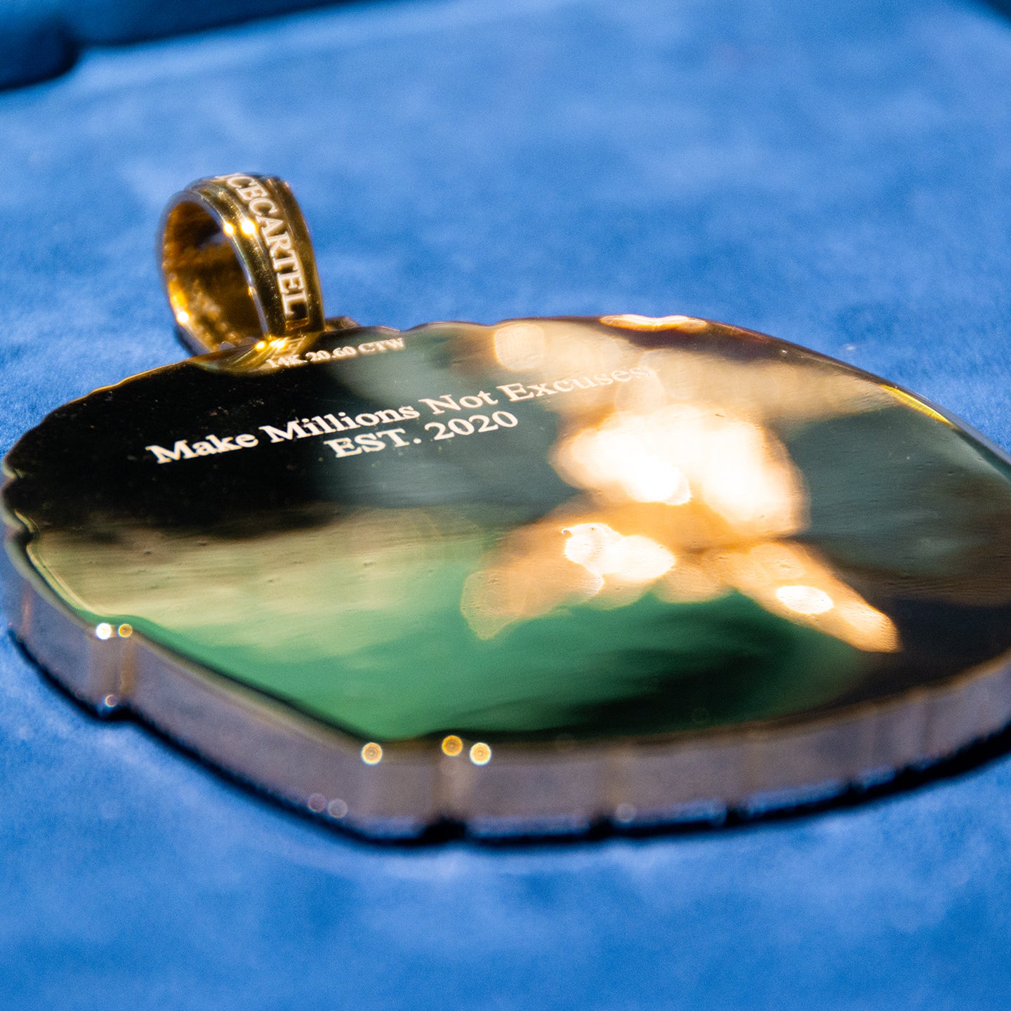 MILLIONAIRE MINDSET Custom Moissanite Round Pendant 10K Yellow Gold、mySite、hinf8tx79