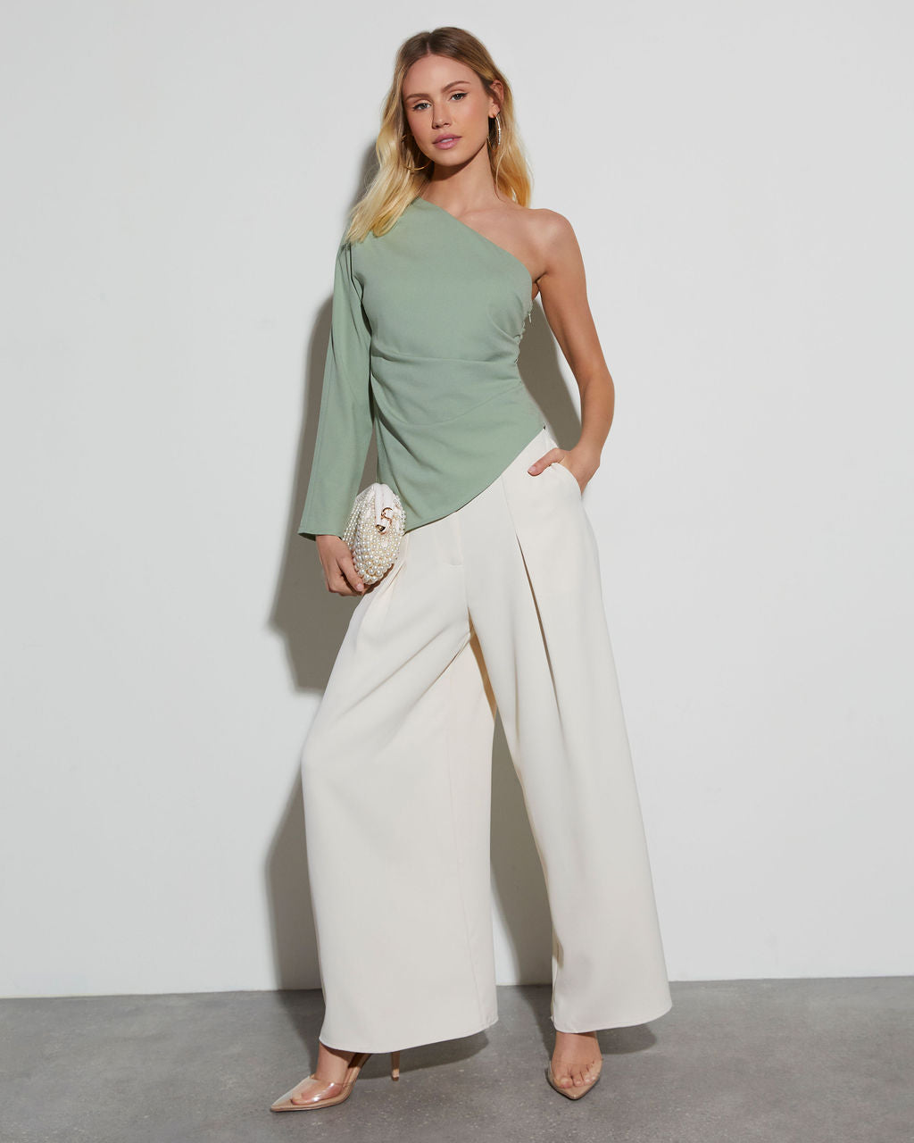 {product_title} - {shop_name}