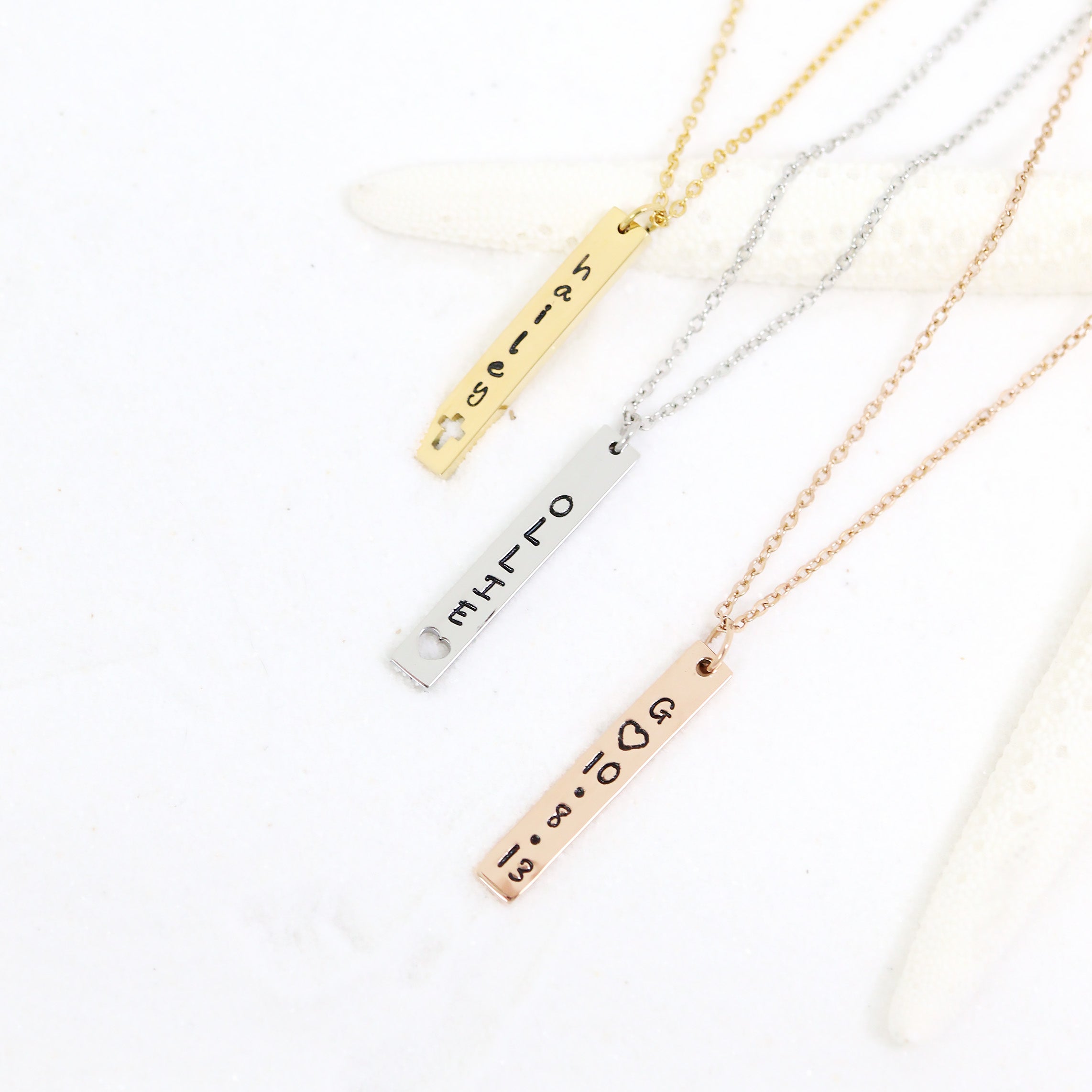 18K Gold PVD Stainless Steel Heart Cutout Vertical Bar Necklace / SBB0160、mySite、dreamappss