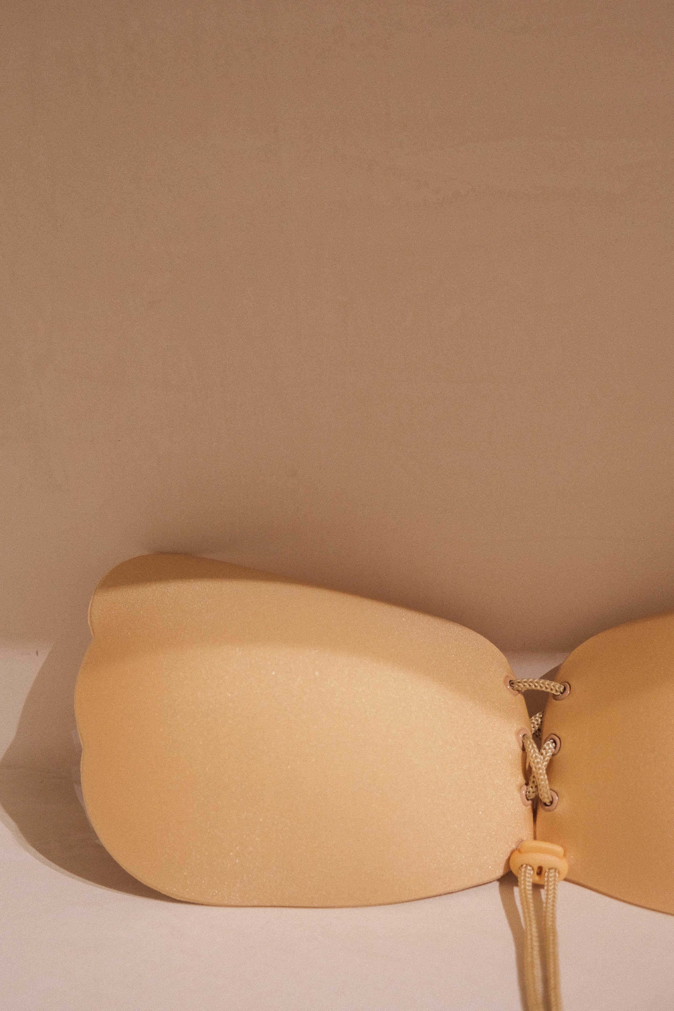 Stick It! Strapless Stick On Bra - Nude、mySite、solidvoid