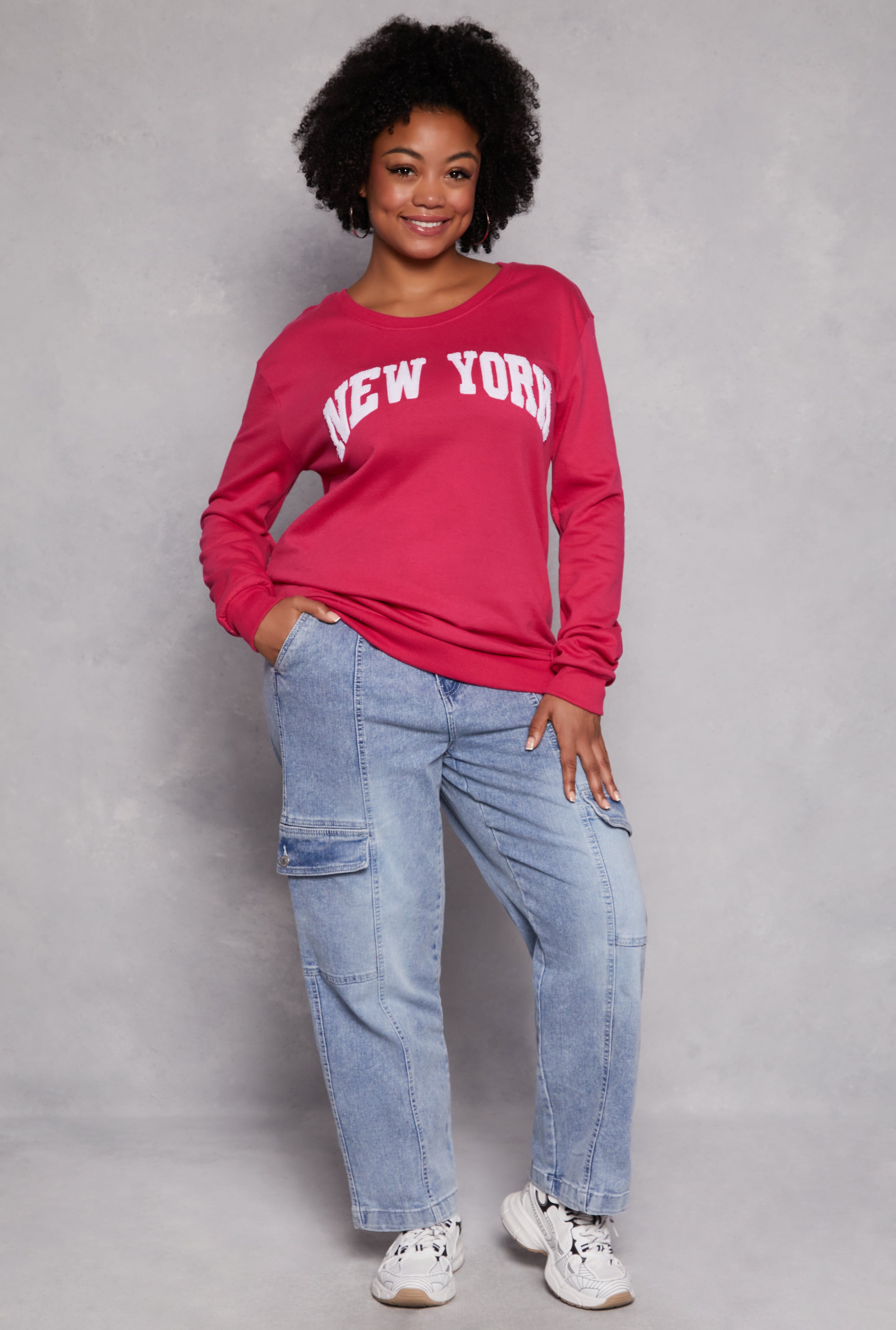 Plus Size New York Chenille Graphic Sweatshirt、mySite、camillekostekn