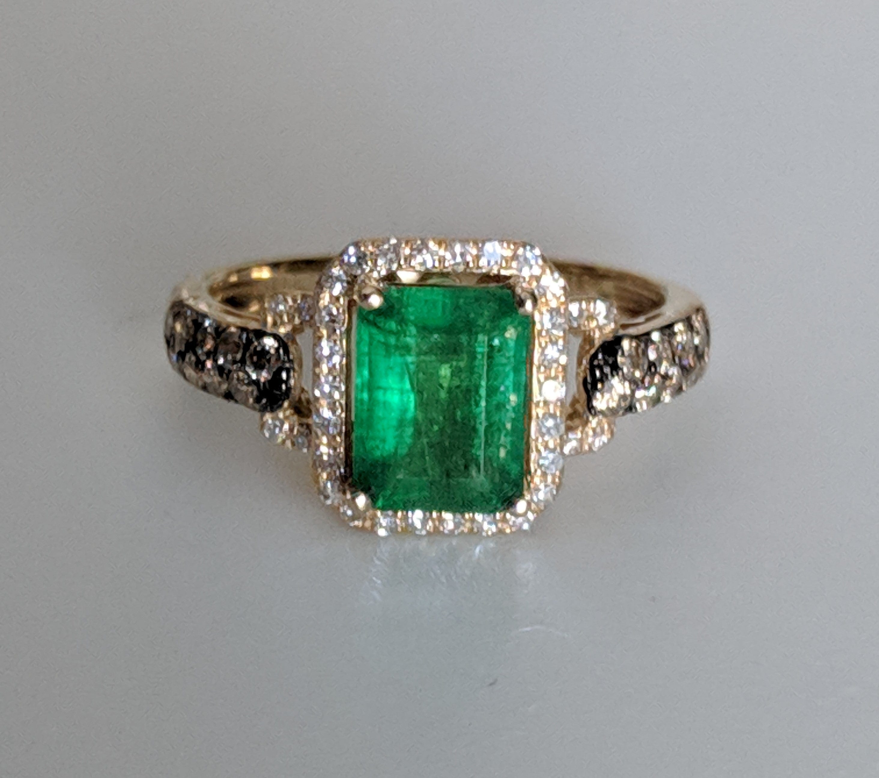 Effy Genuine Emerald and Diamond Halo Ring 14K Gold-Pre-owned、mySite、g9winljtr