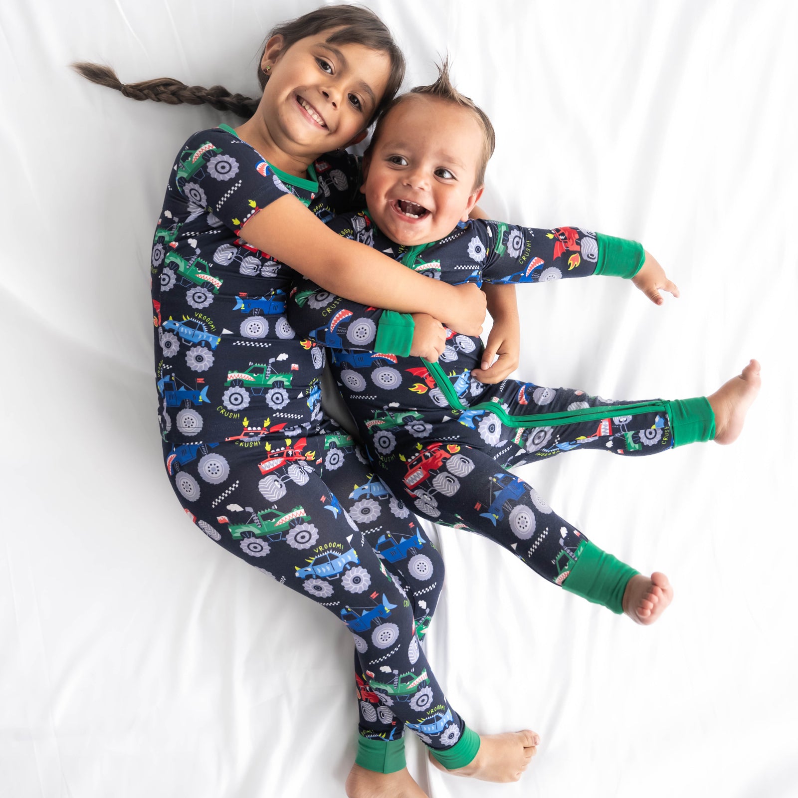  Monster Truck Madness Two-Piece Short Sleeve Pajama Set、mySite、layawaytickets