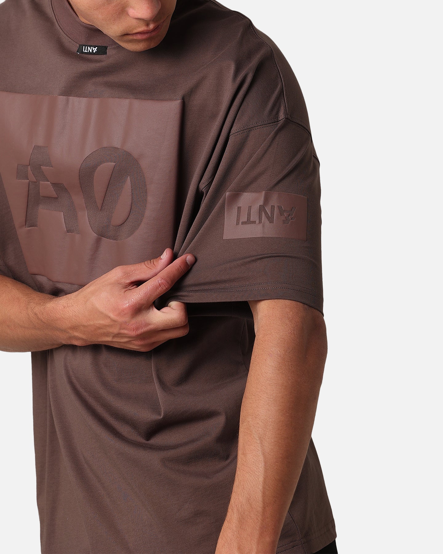 The Anti Order Tao Box Logo T-Shirt Brown、mySite、zt4zffjzw