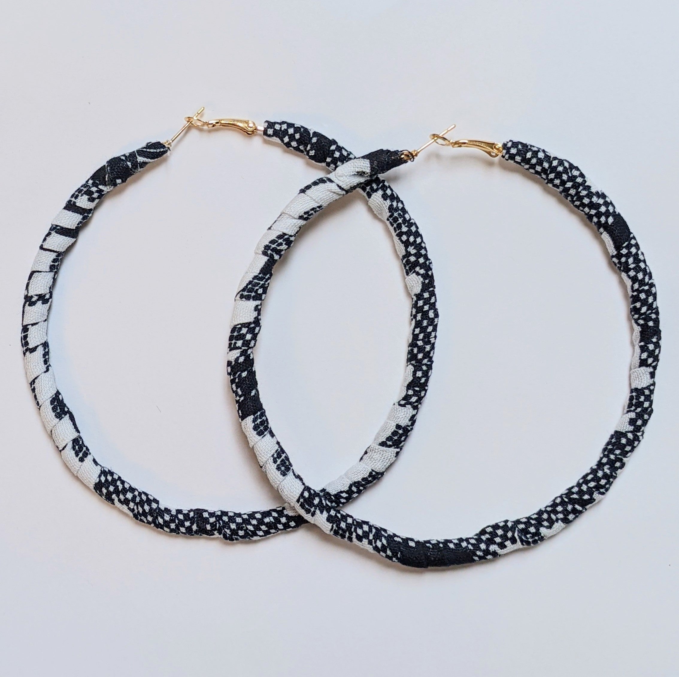 Serwa Black and White Kente African print Hoop earrings-DPB0795ER、mySite、solidvoid