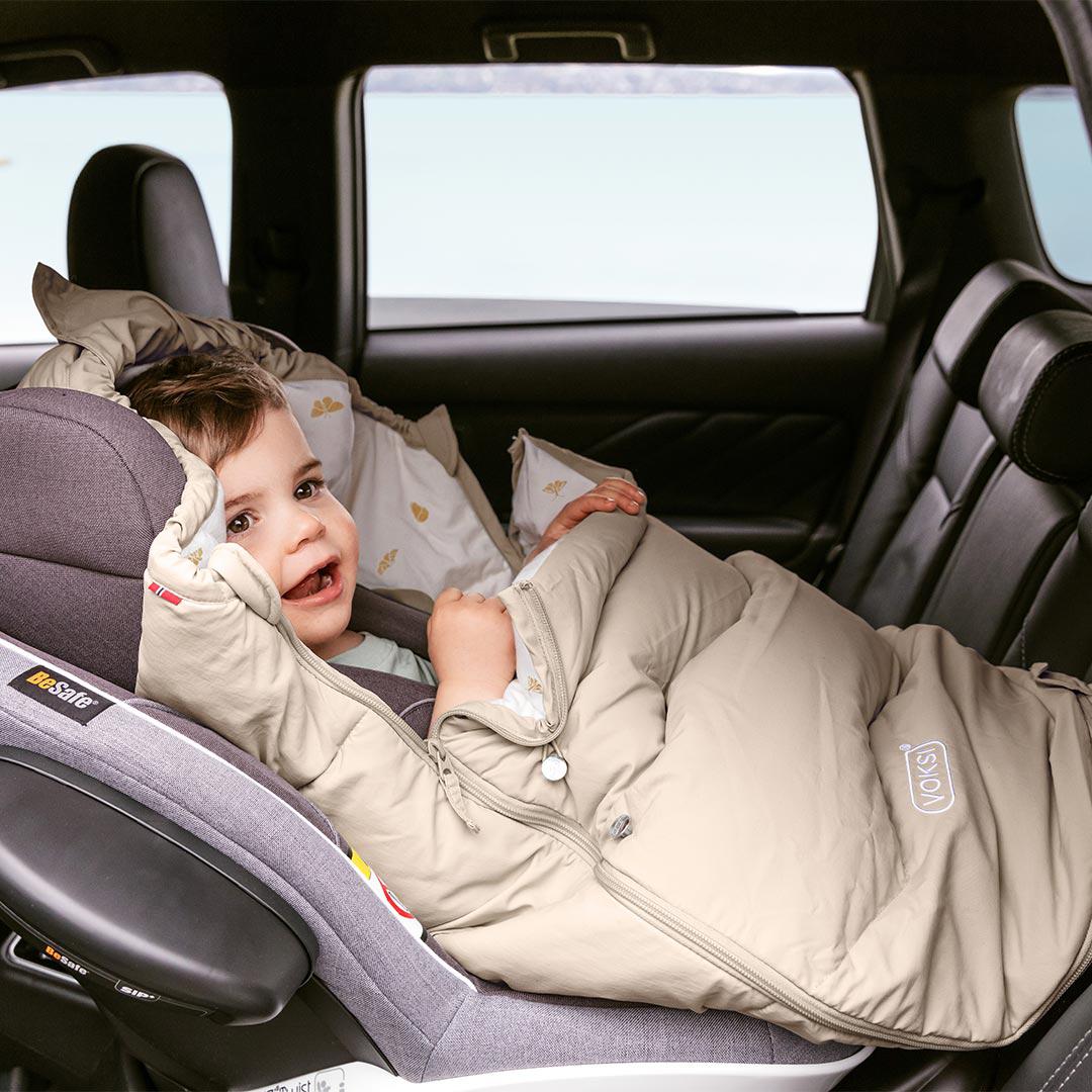  Voksi Explorer Footmuff - Seashell Sand - Wings、mySite、merchandisen