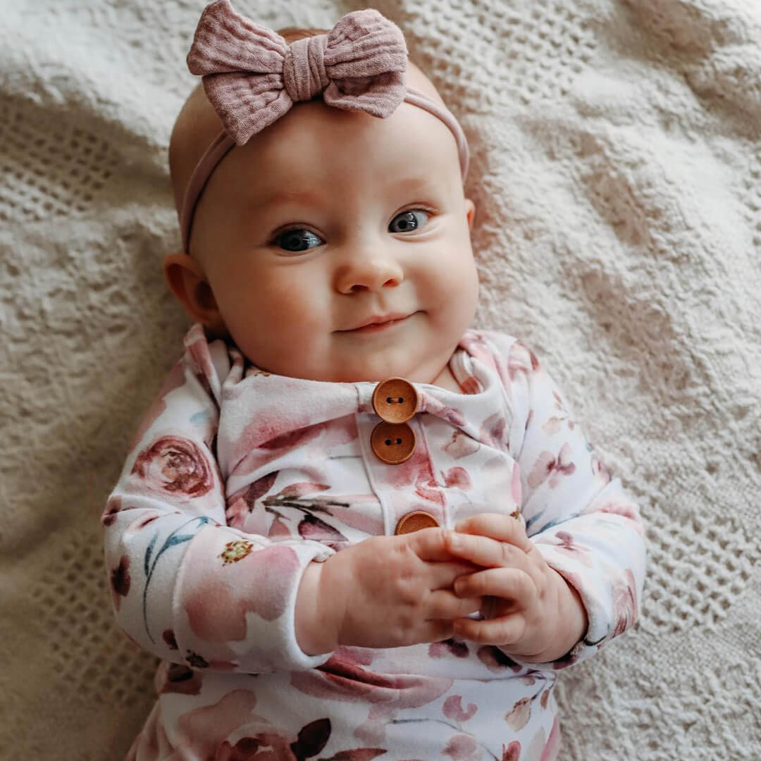  Rosie's Rose Garden Newborn Baby Knot Gown & Hat Set、mySite、layawaytickets