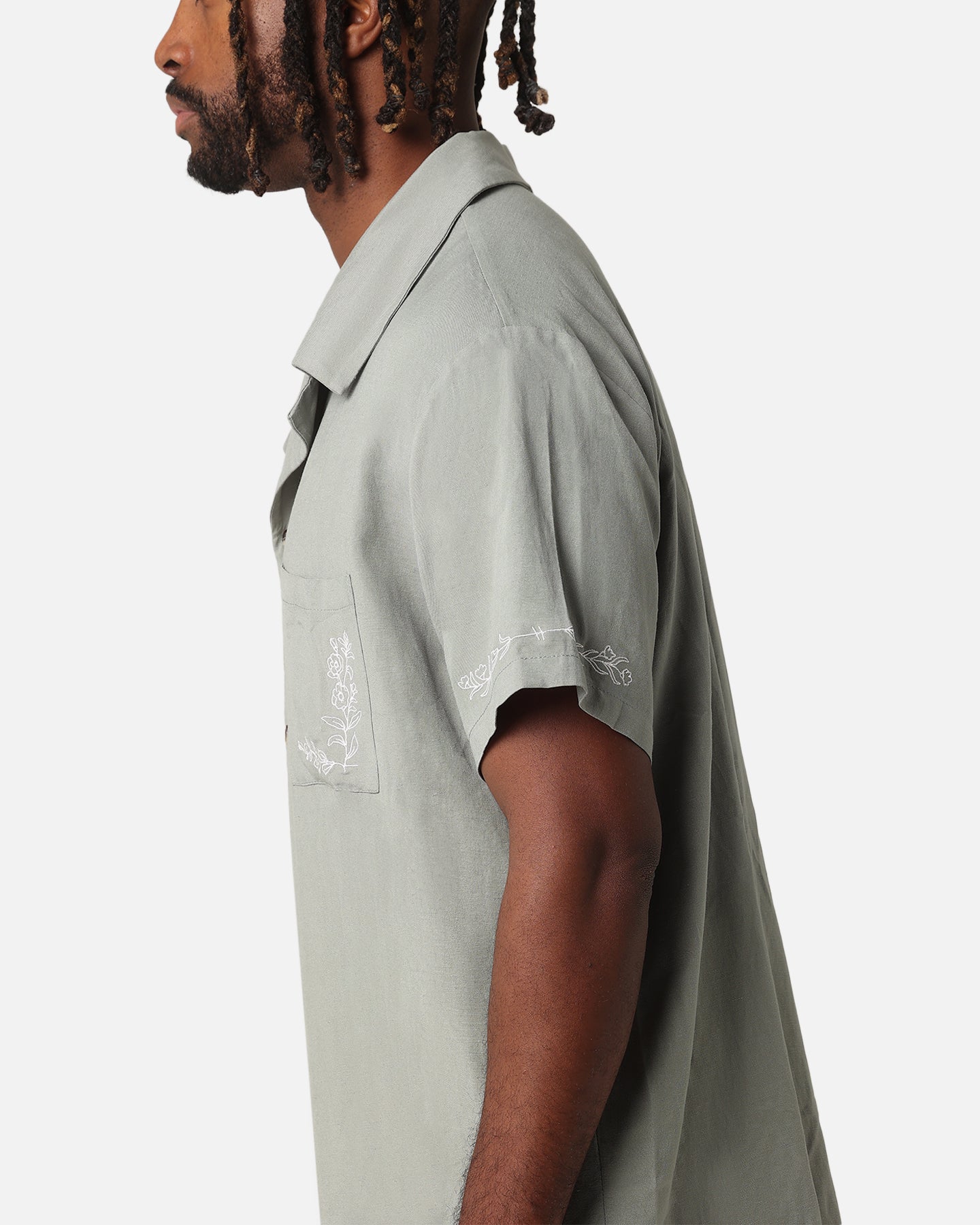 {product_title} - {shop_name}