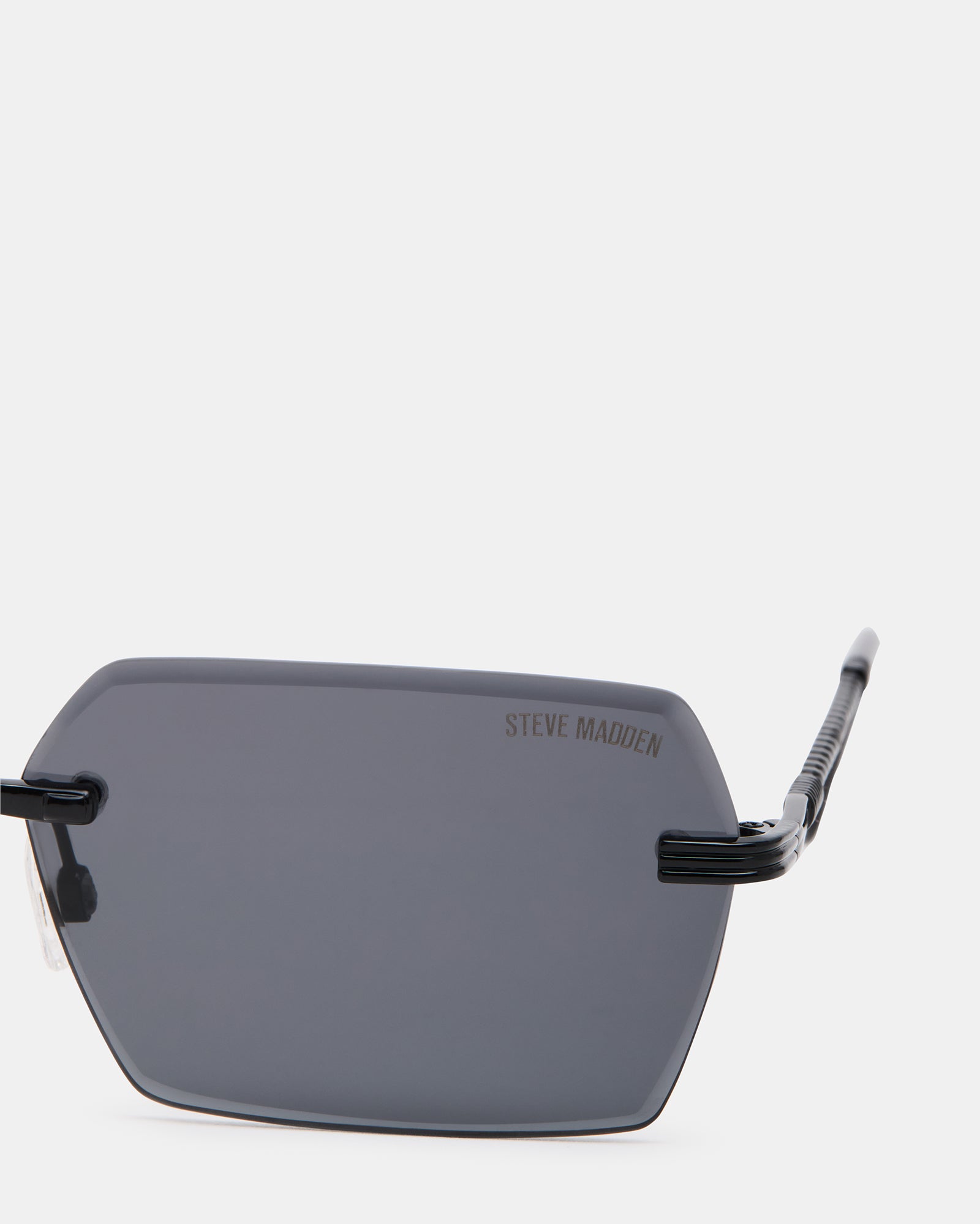 FINNIAN SUNGLASSES BLACK、mySite、gtrtttuynbv