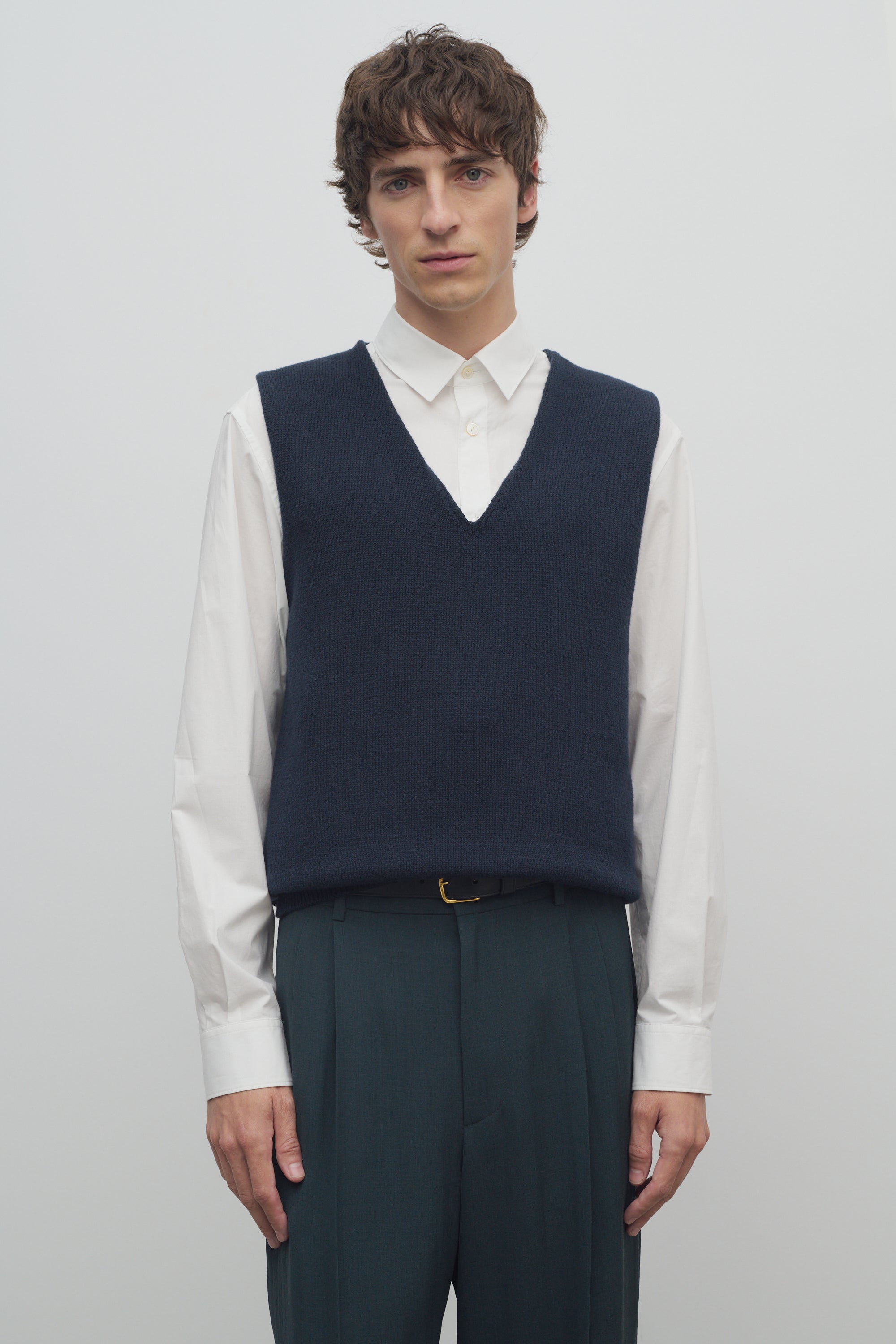 Cowen Vest in Virgin Wool and Cotton、mySite、aoinhome