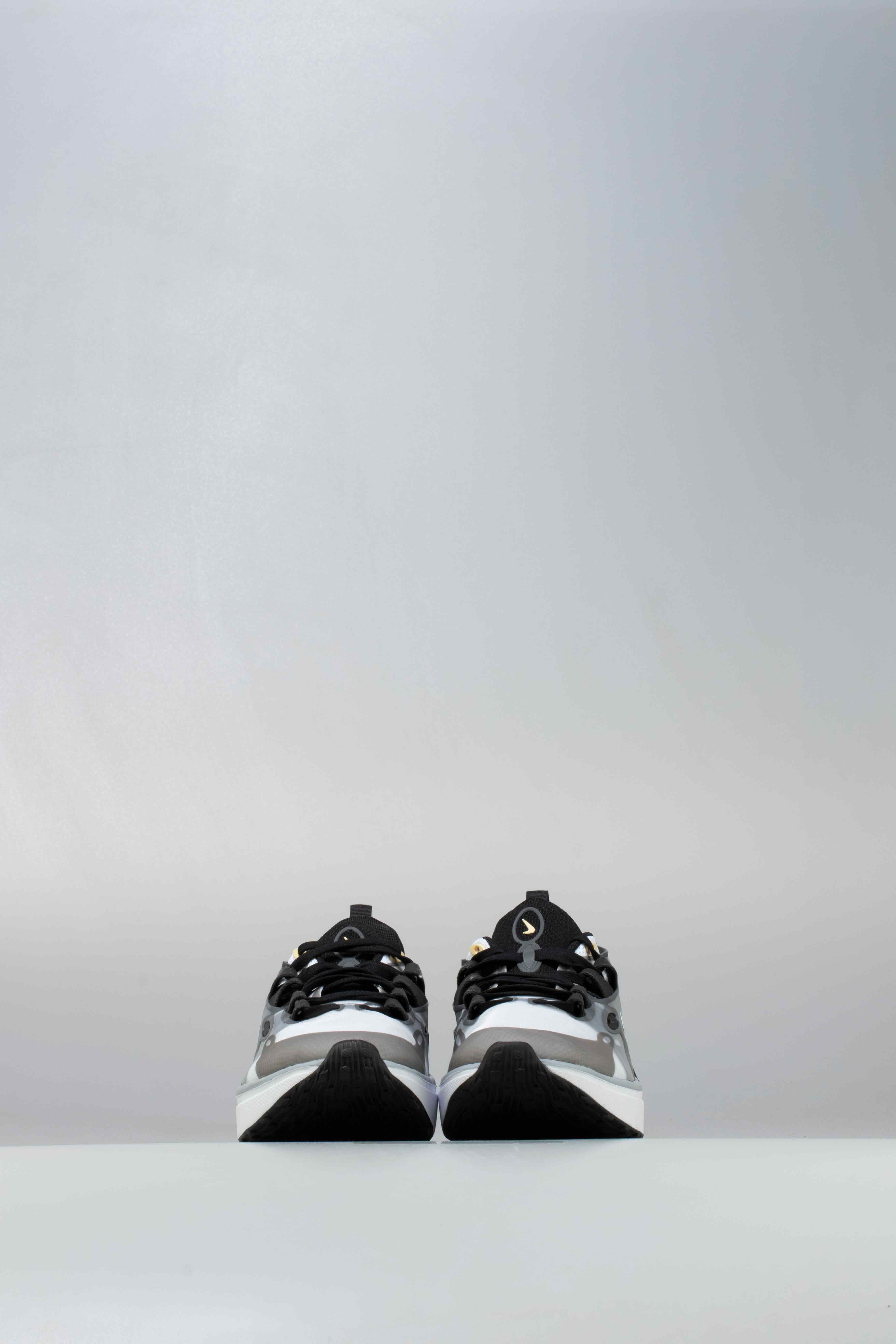 D/MS/X Signal Mens Running Shoe - Black/White、mySite、dreamappss