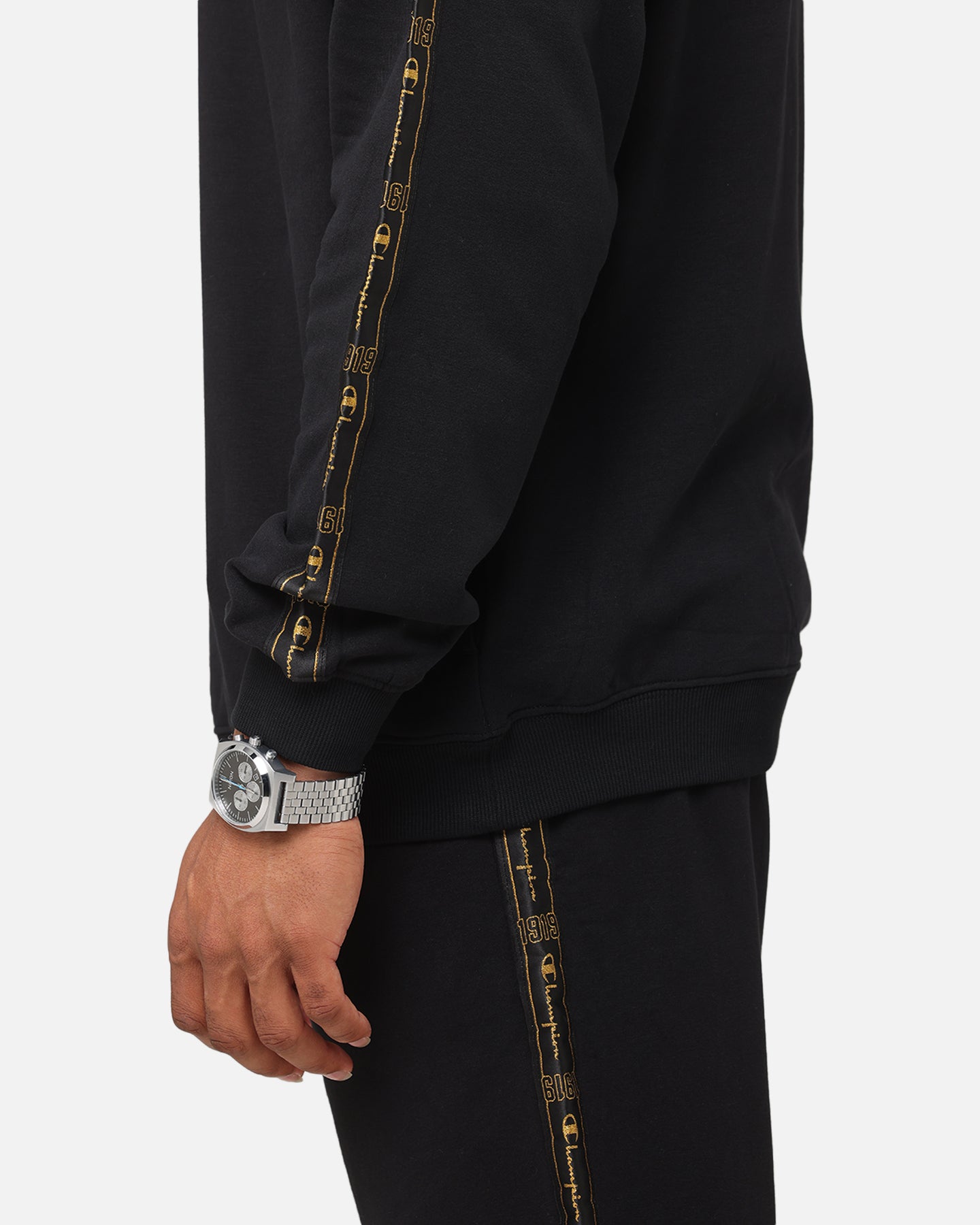 {product_title} - {shop_name}